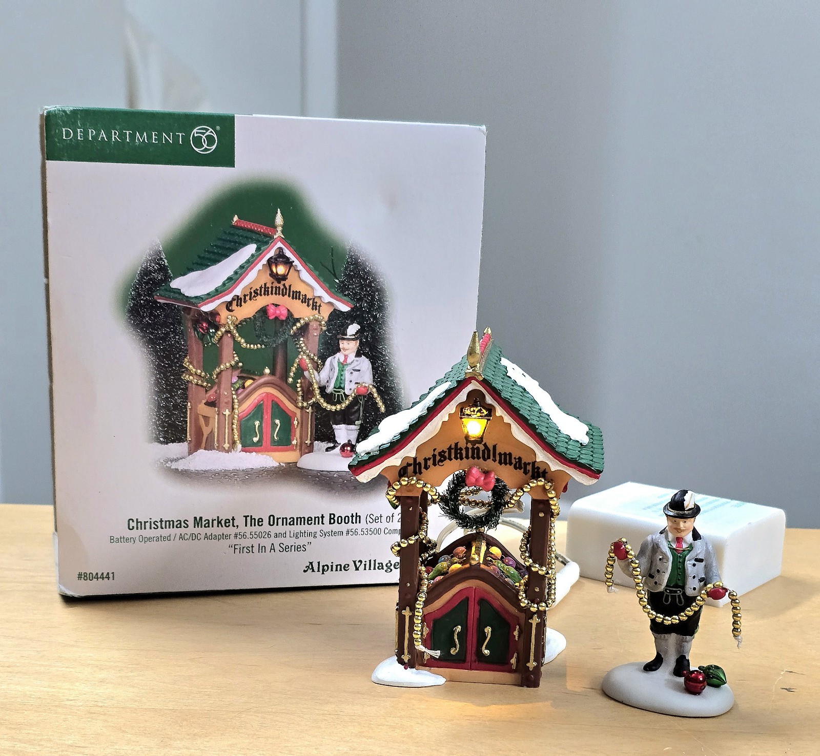 Dept 56 Alpine Village Christmas Market The Ornament Booth 2 pcs #8014441 in Box