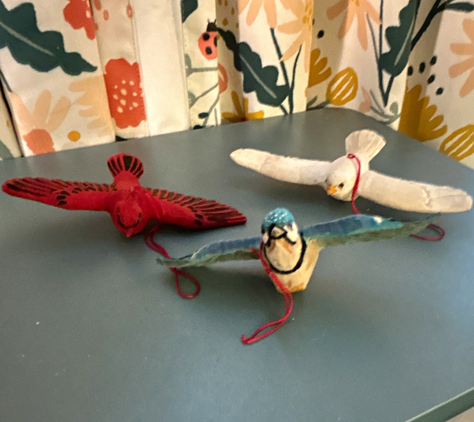 Lot of 3 Wooden Bird Figurines Ornaments, Painted Carved, vintage hand painted 