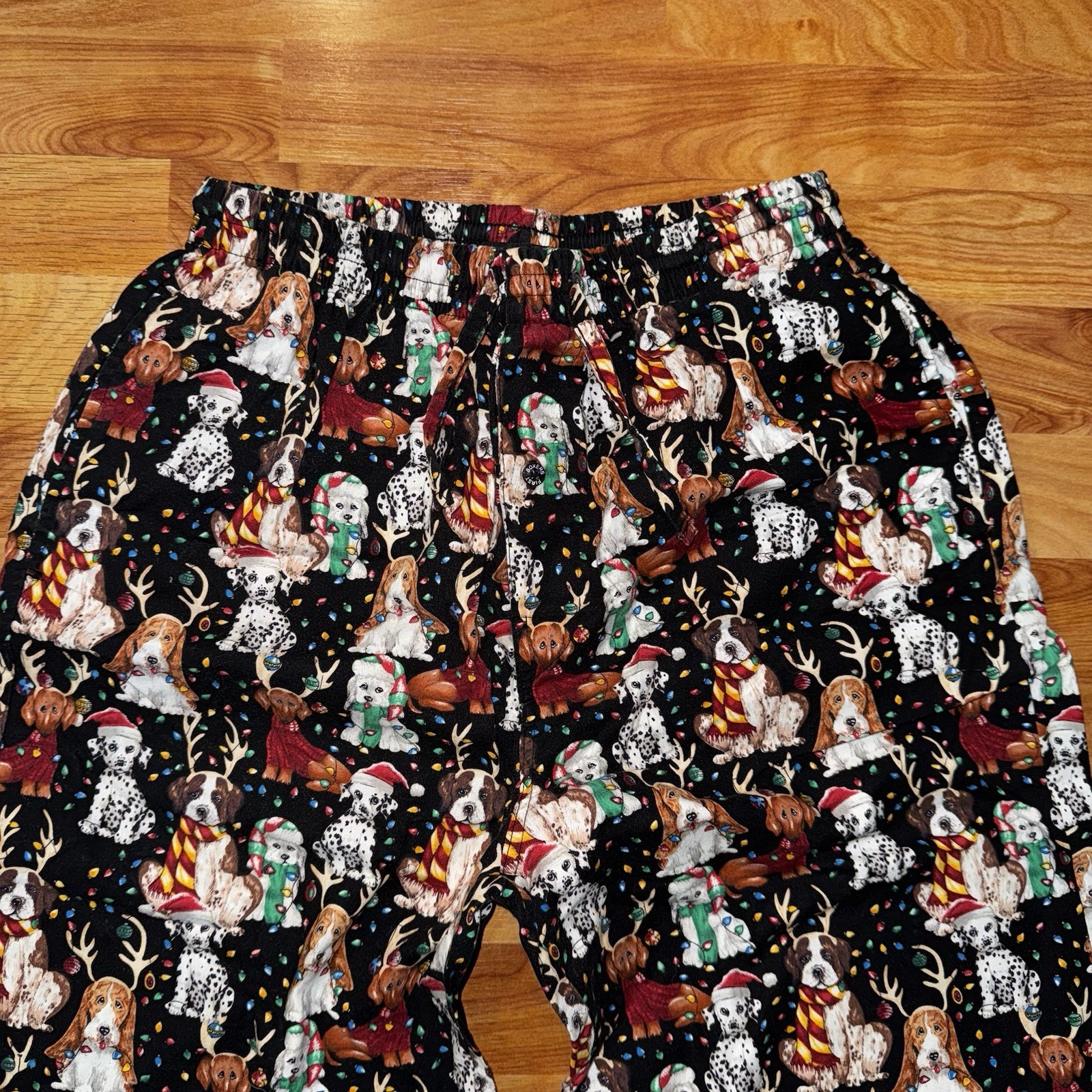 Vtg Cute Puppies Wearing Antlers All Over Print Christmas Pants Women’s Size M Vtg Cute Puppies Wearing Antlers All Over Print Christmas Pants Women’s Size M