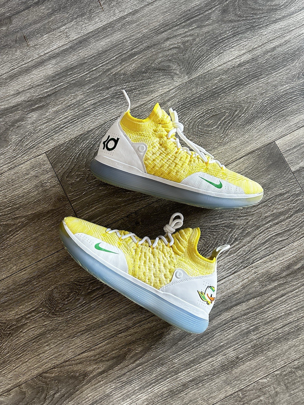 PE TEAM ISSUE Nike KD 11 Oregon Ducks PE Size 11 Yellow Green White PROMO