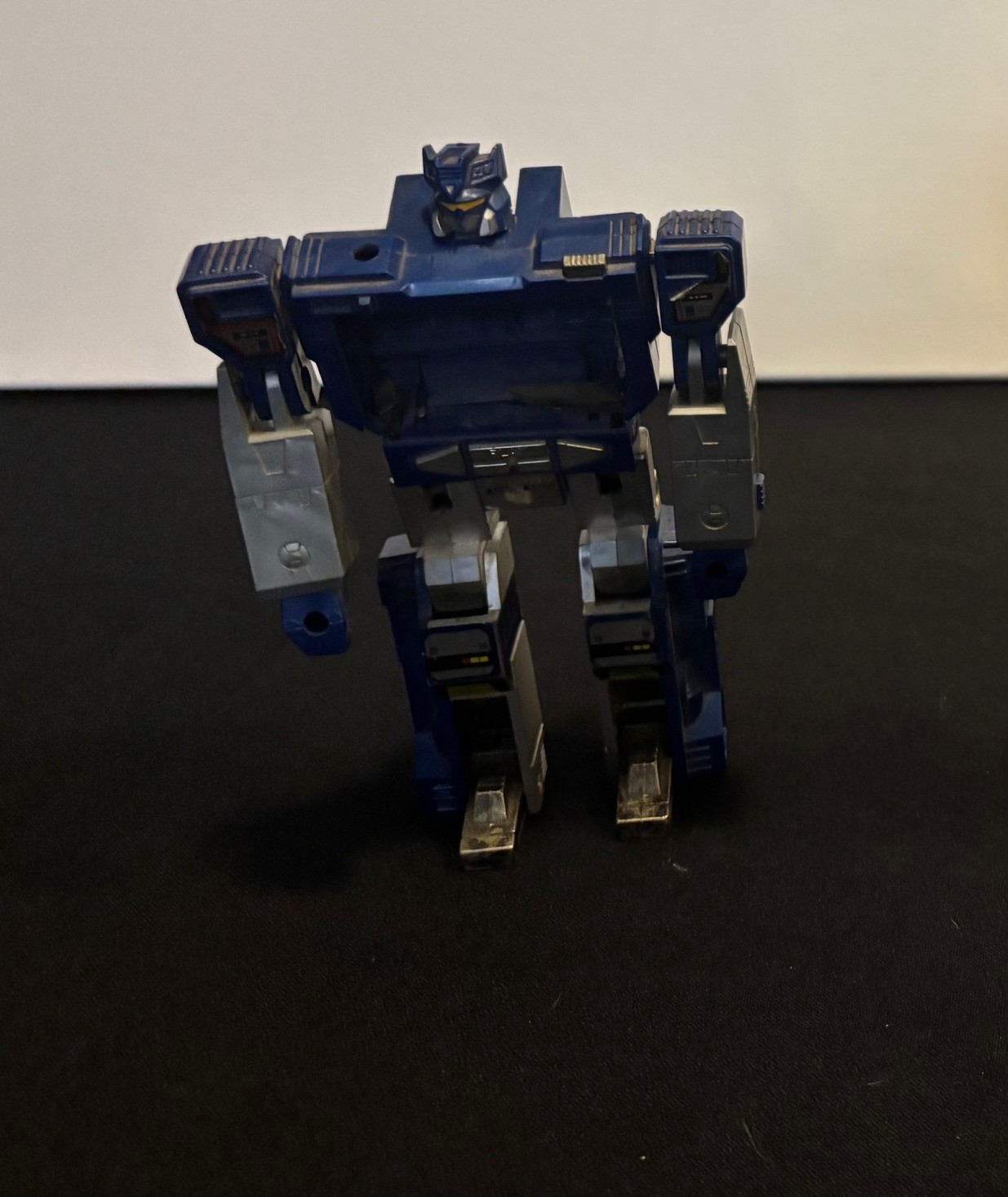Vintage G1 Transformers Soundwave 1984 Incomplete Missing Door Vintage G1 Transformers Soundwave 1984 Incomplete Missing Door