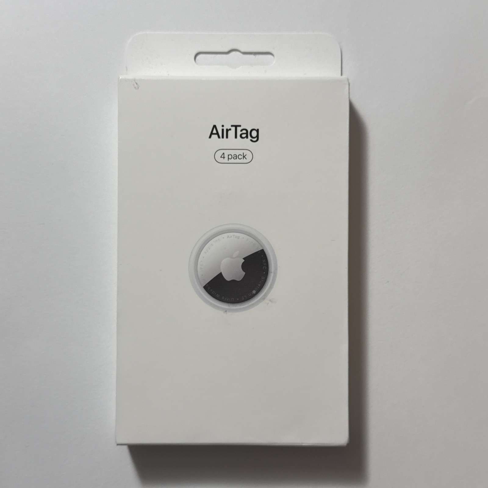 New Sealed Apple Airtag 2nd Generation 4 Pack MFEA4LL/A New Sealed Apple Airtag 2nd Generation 4 Pack MFEA4LL/A