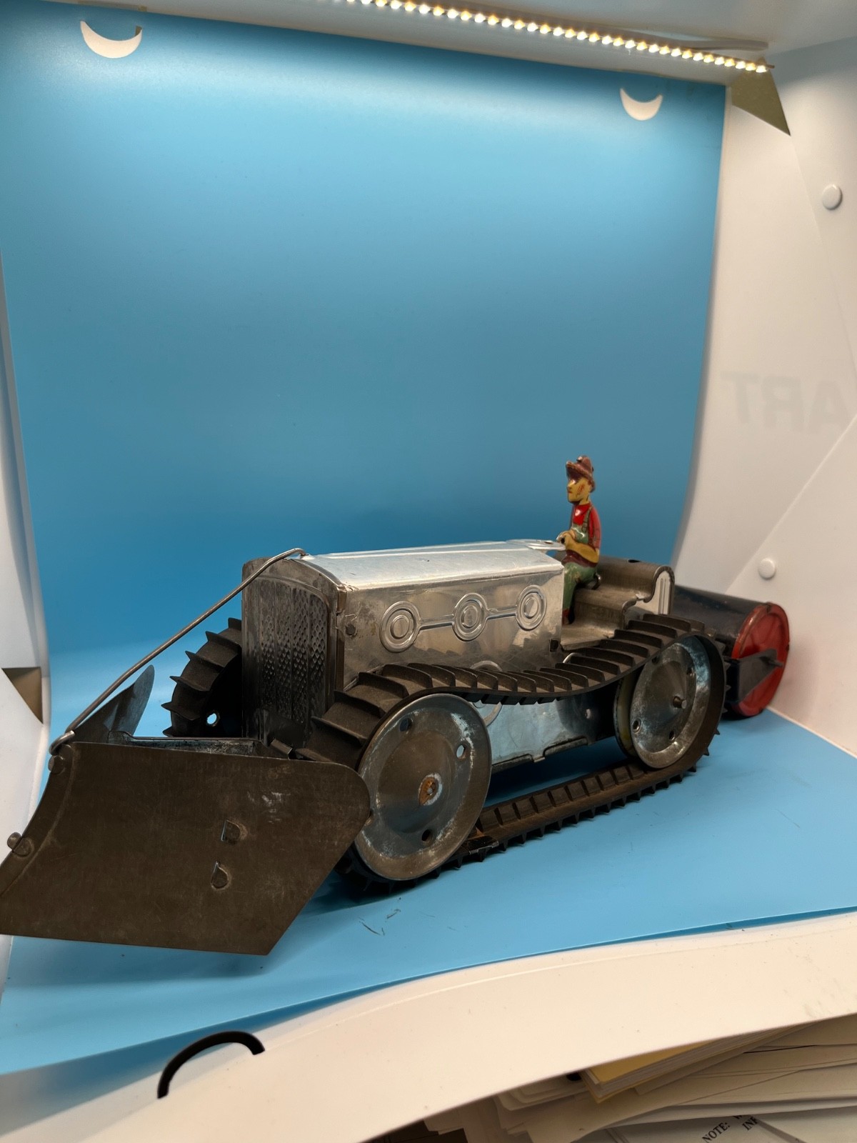 Marx Sparkling Climbing Tractor With Accessories Vintage Silver  RARE