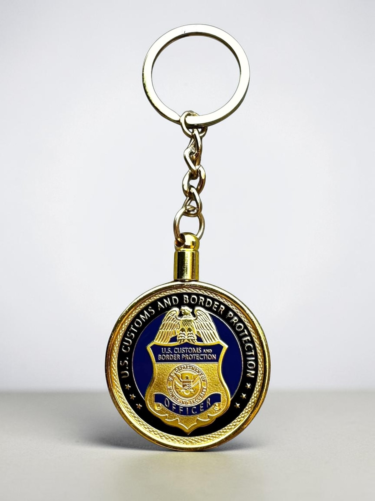 U S CUSTOMS AND BORDER PROTECTION OFFICER Challenge Coin Keychain ·GREAT GIFT· U S CUSTOMS AND BORDER PROTECTION OFFICER Challenge Coin Keychain ·GREAT GIFT·