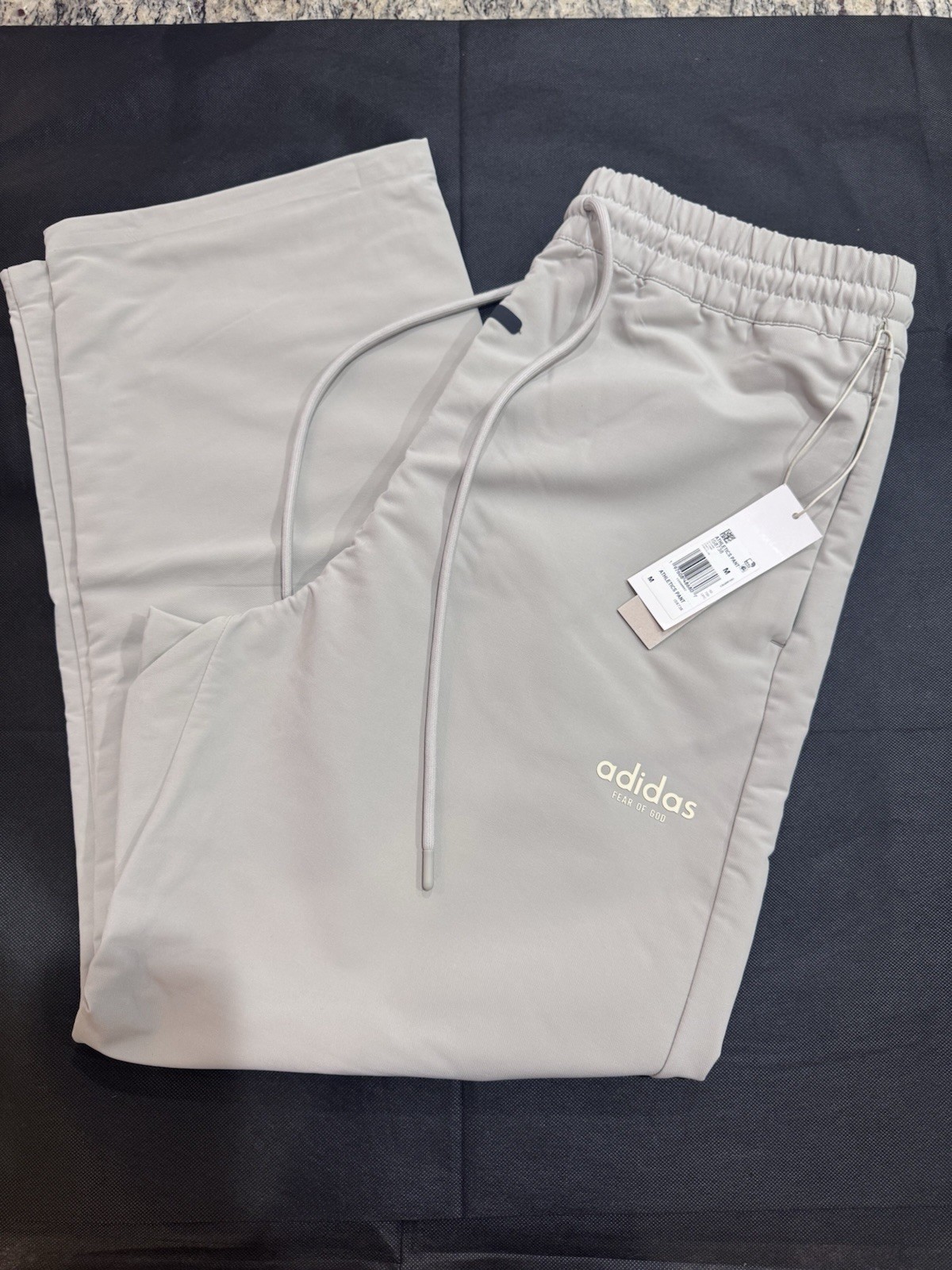 Adidas Fear of God Athletics Pants Sesame Size M New With Tags IS8738 Adidas Fear of God Athletics Pants Sesame Size M New With Tags IS8738