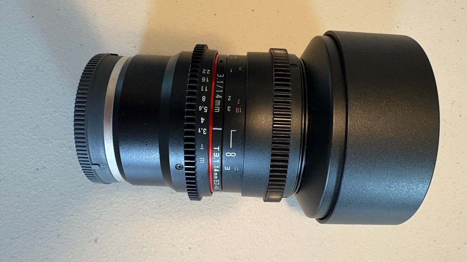 Rokinon Samyang 14mm T3.1 Cine Lens Sony FE Full Frame Manual Focus Rokinon Samyang 14mm T3.1 Cine Lens Sony FE Full Frame Manual Focus
