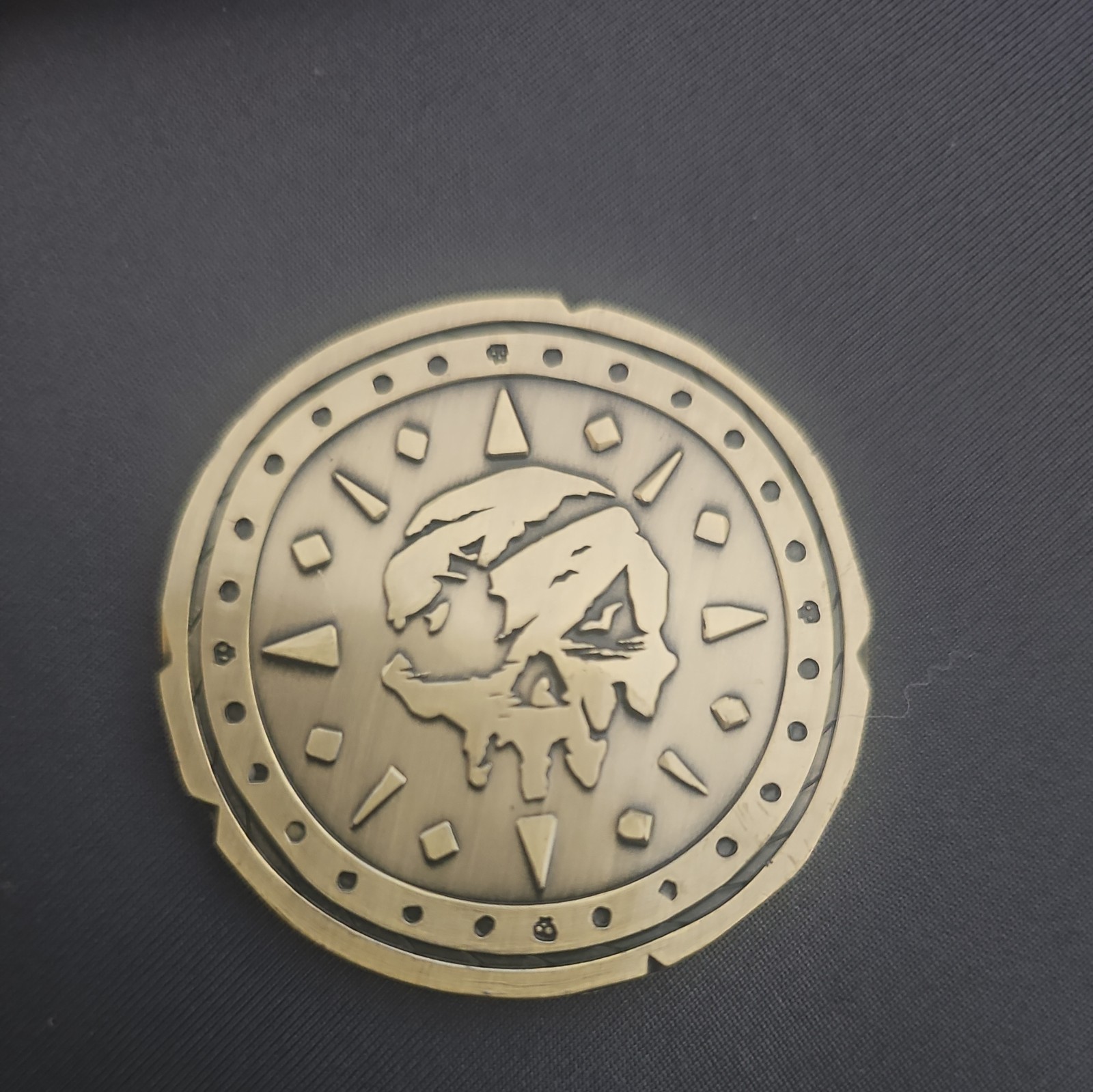 2018 Sea of Thieves E3 Fanfest Medal and Pouch 2018 Sea of Thieves E3 Fanfest Medal and Pouch