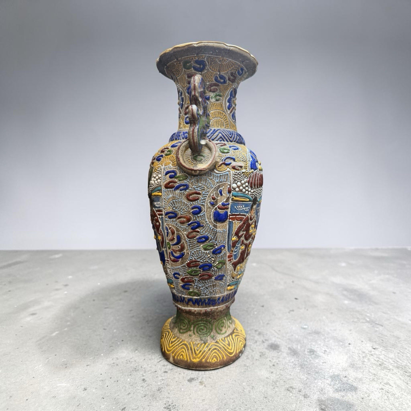 Antique Japanese Satsuma Moriage Enamel-Hand Painted Vase 1868-1912