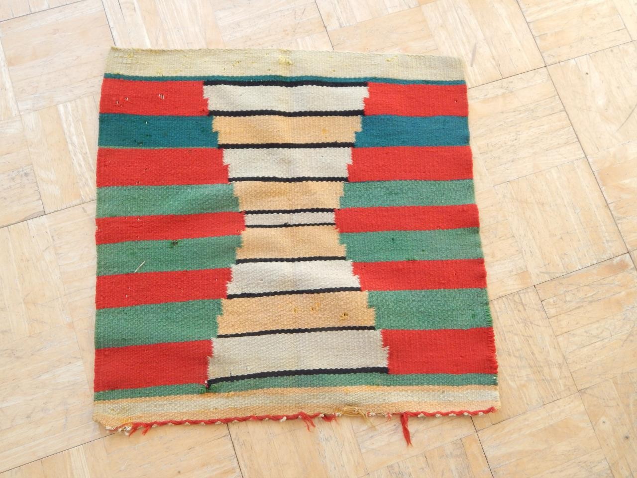 ANTIQUE c.1890-1915 NAVAJO INDIAN GERMANTOWN SAMPLER SIZED RUG - A CLASSIC