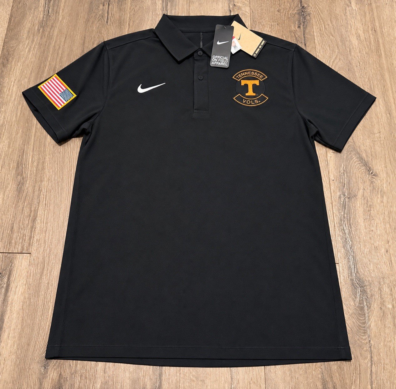 Nike Tennessee Vols On Field Polo Men’s Large Black Dri-FIT NWT USA Flag