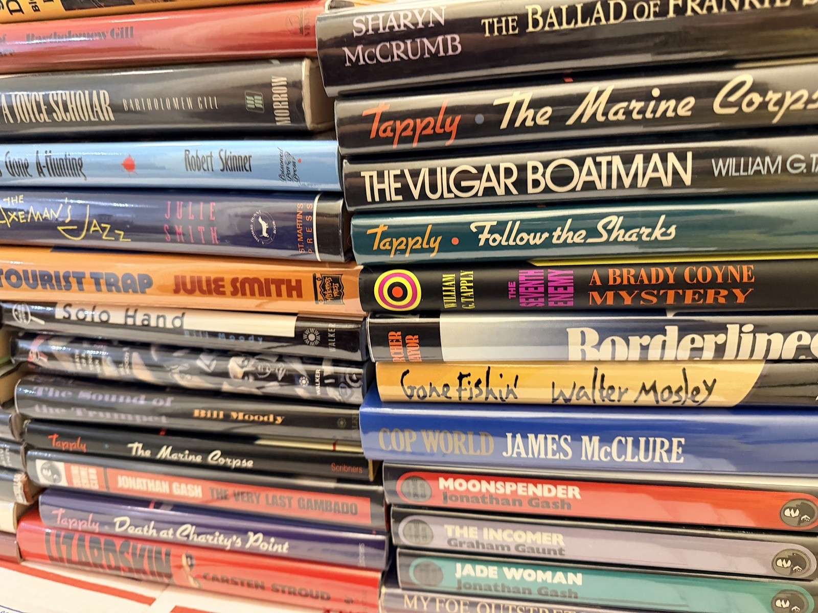 JOB LOT 100 Near Fine Crime Mystery Hardback SIGNED Books Estate Collection