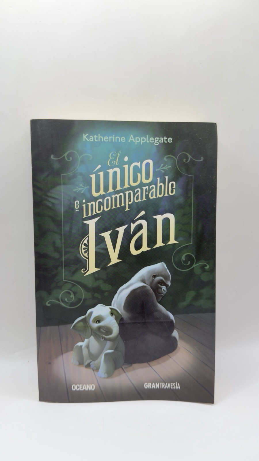 El único e incomparable Iván (Spanish Edition)