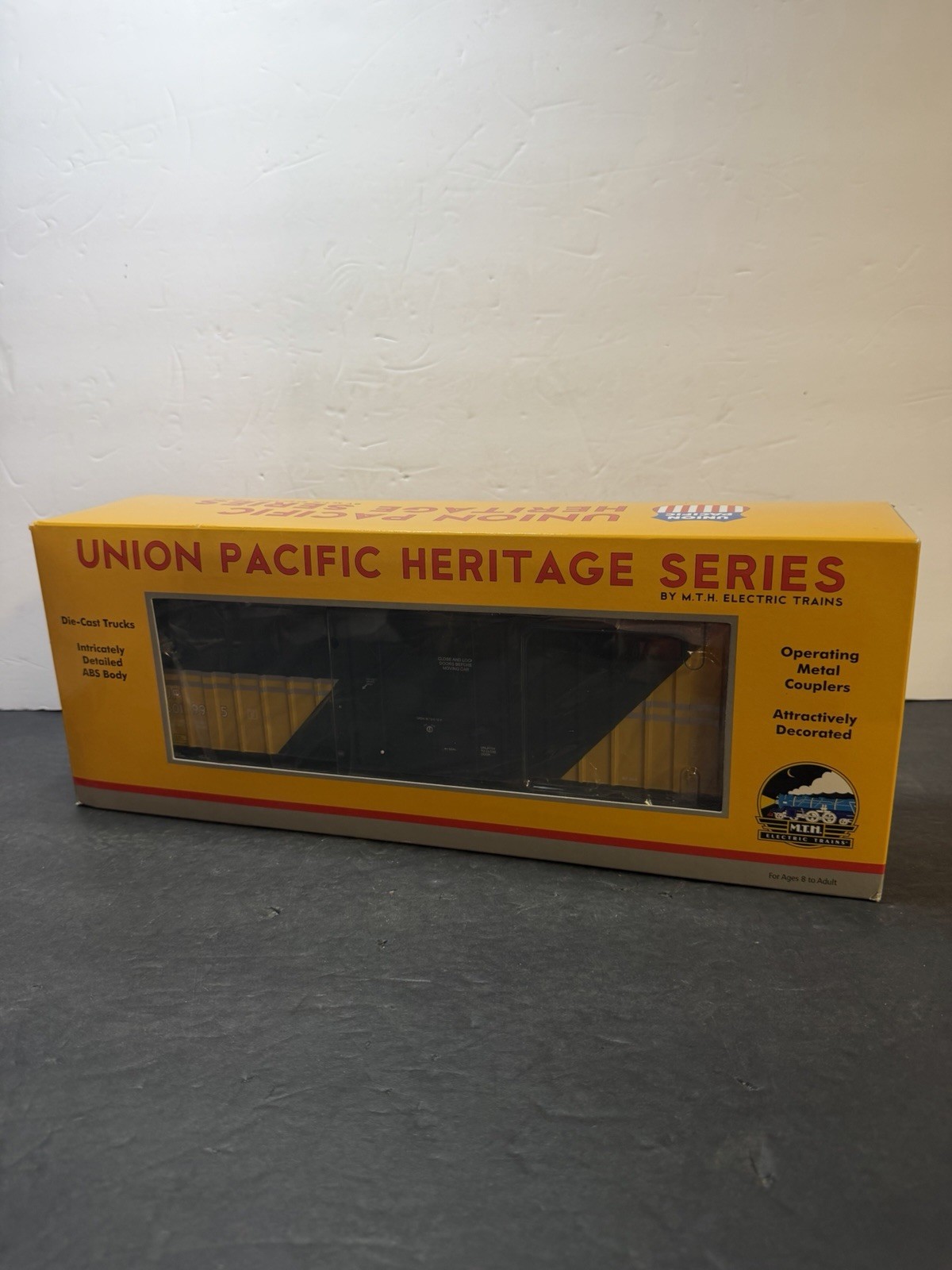 MTH Premier 20-2769A UP Heritage Chicago Northwestern 50’ HighCube Boxcar O Used MTH Premier 20-2769A UP Heritage Chicago Northwestern 50’ HighCube Boxcar O Used