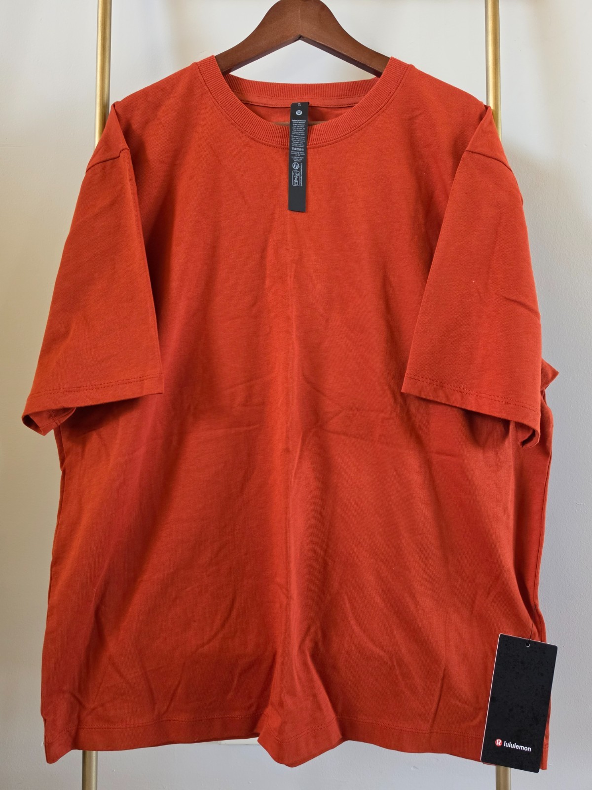 Lululemon Heavyweight Cotton Jersey T-Shirt Men\'s XL Orange NWT Relaxed Fit Lululemon Heavyweight Cotton Jersey T-Shirt Men\'s XL Orange NWT Relaxed Fit
