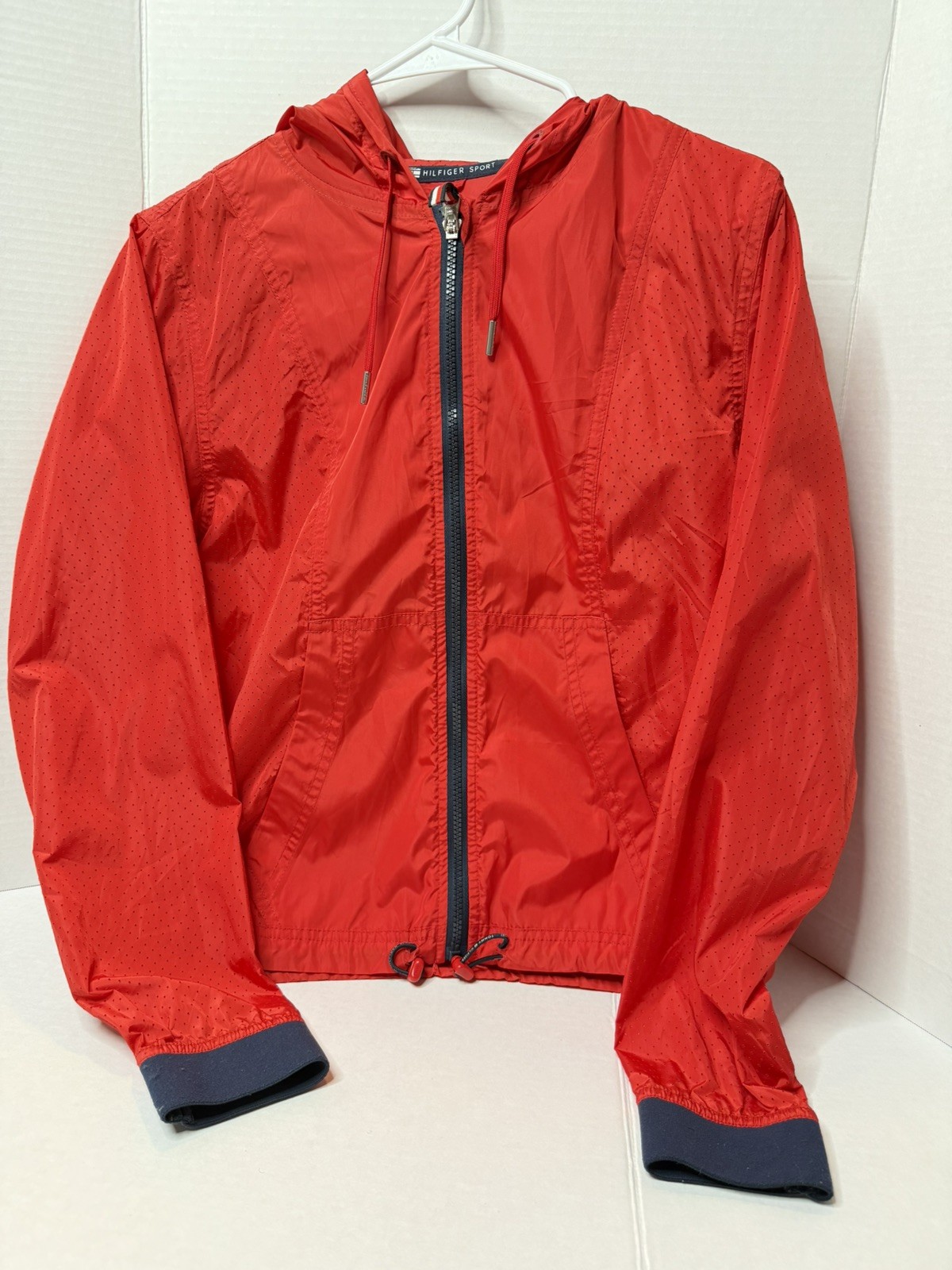 Tommy Hilfiger Women\'s Red Windbreaker Zip Up Hooded Jacket Size S
