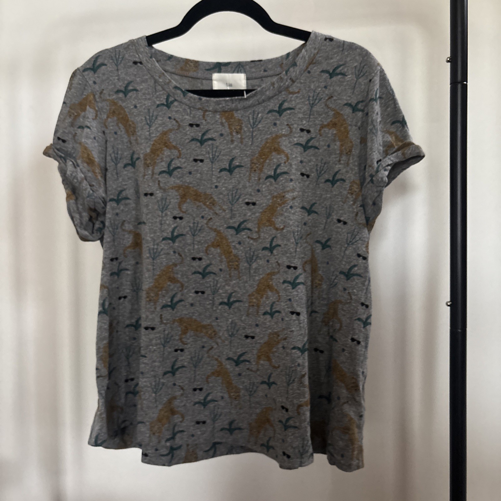 NWT Anthropologie T.LA Tiger Exploration Cheetah Cuffed Short Sleeve Tee Size L NWT Anthropologie T.LA Tiger Exploration Cheetah Cuffed Short Sleeve Tee Size L