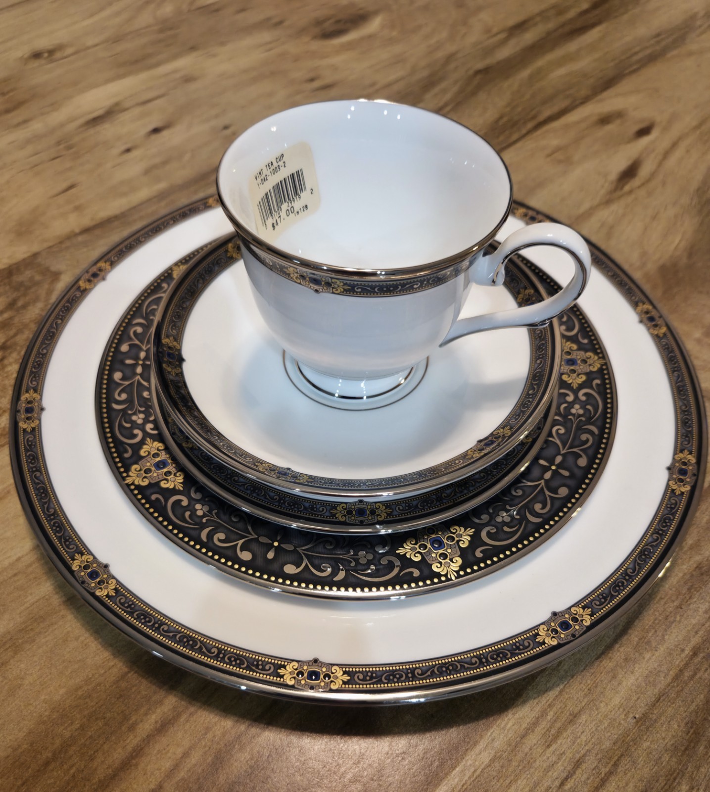 5-piece Lenox Vintage Jewel Bone China with Platinum Rim Setting ~ NEW WITH TAGS 5-piece Lenox Vintage Jewel Bone China with Platinum Rim Setting ~ NEW WITH TAGS