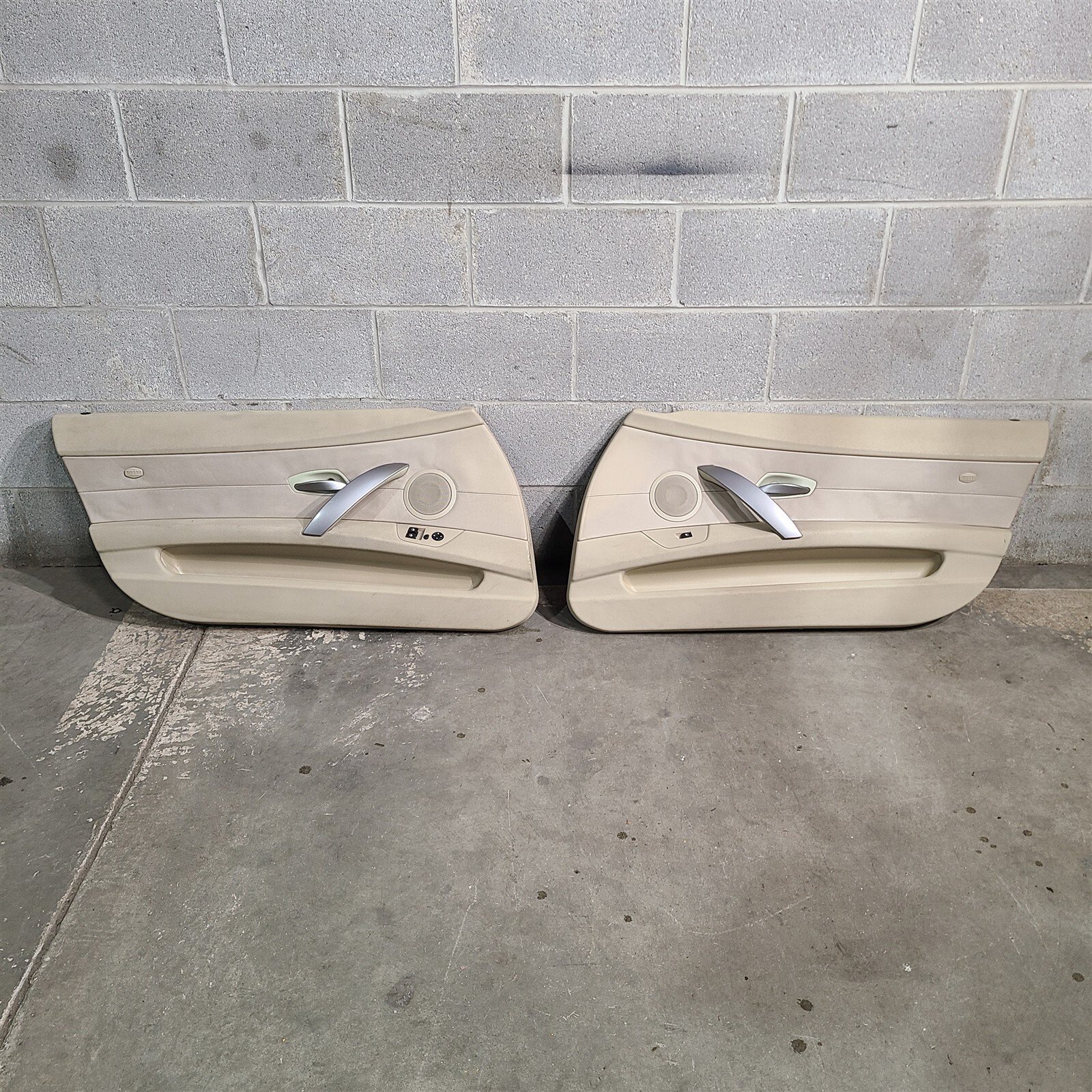 03-08 Bmw Z4 Left Right Interior Door Card Door Panel Set Lh Rh Aa7501 03-08 Bmw Z4 Left Right Interior Door Card Door Panel Set Lh Rh Aa7501