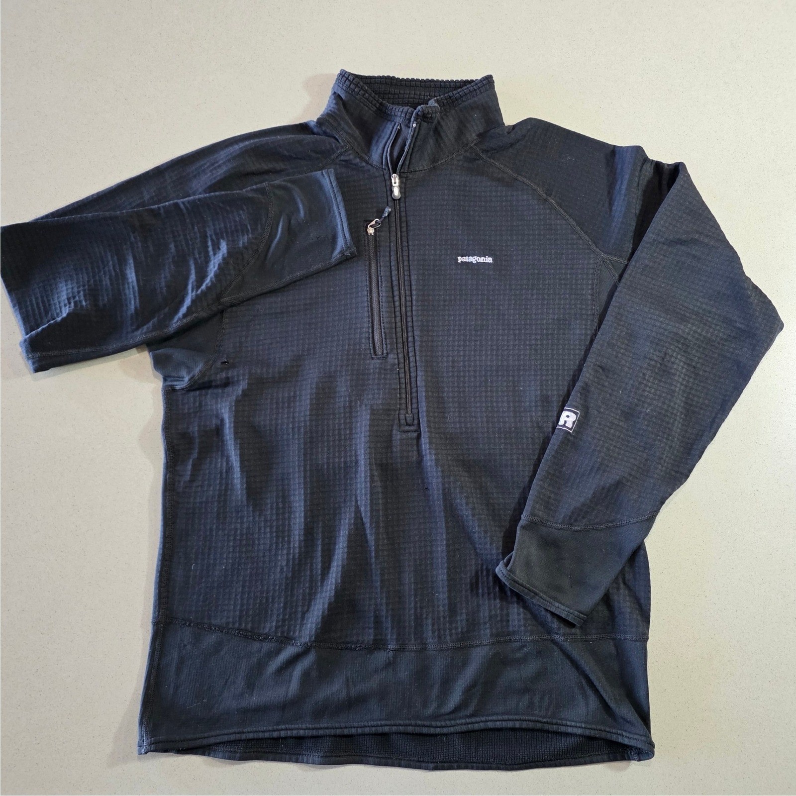 Patagonia R1 Regulator Quarter Zip Grid Fleece Pullover Mens Large Black Patagonia R1 Regulator Quarter Zip Grid Fleece Pullover Mens Large Black