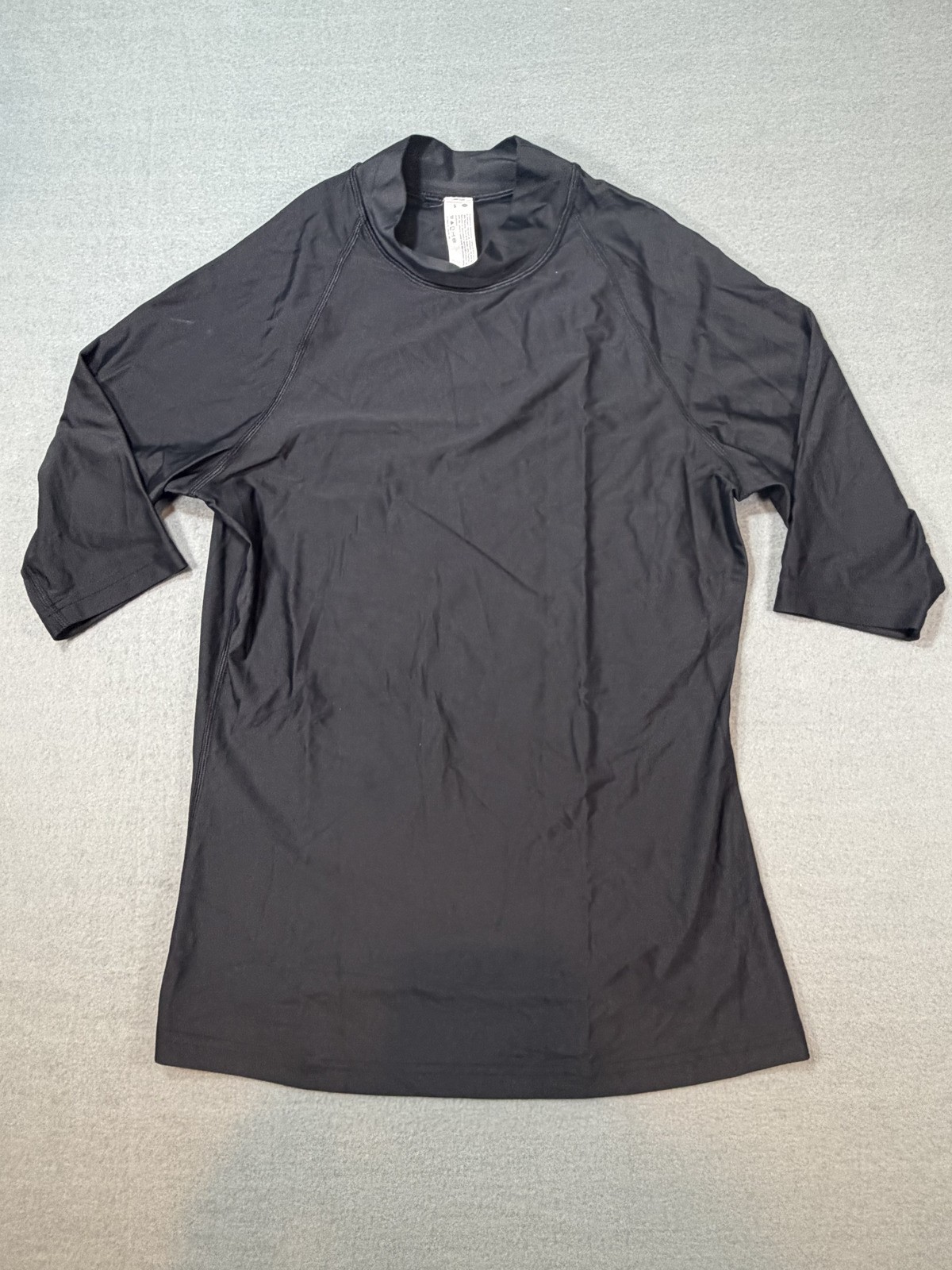 Lululemon Lightweight Mockneck Short-Sleeve Shirt Lululemon Lightweight Mockneck Short-Sleeve Shirt