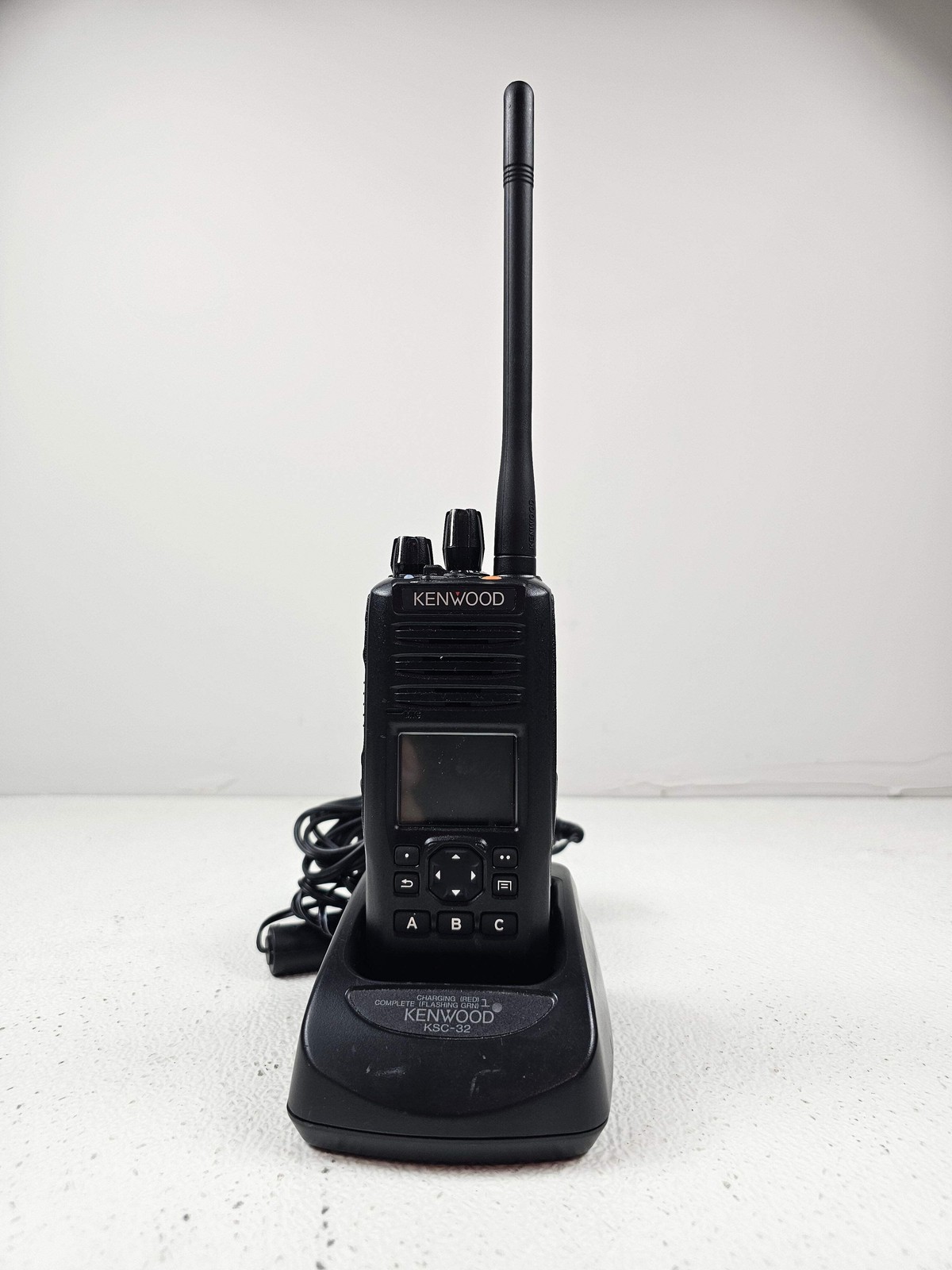 Kenwood Viking Portable VP-5230F2 VHF 136-174 Mhz 1024ch 5W (LKP)