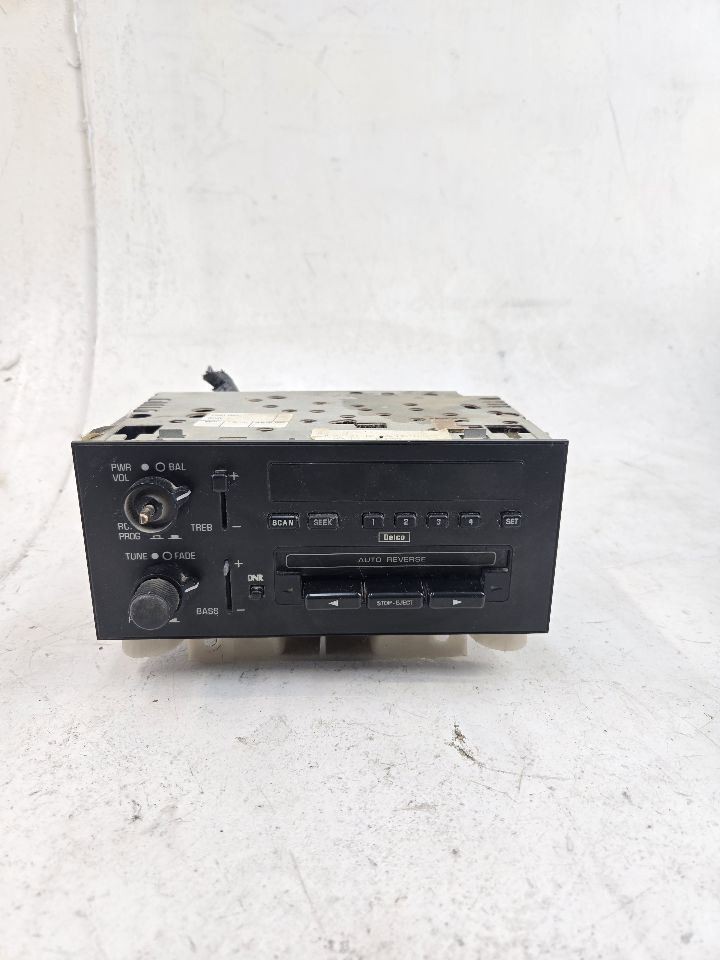 1991-1993 Buick Roadmaster Radio Stereo Delco OEM Tested 16120814