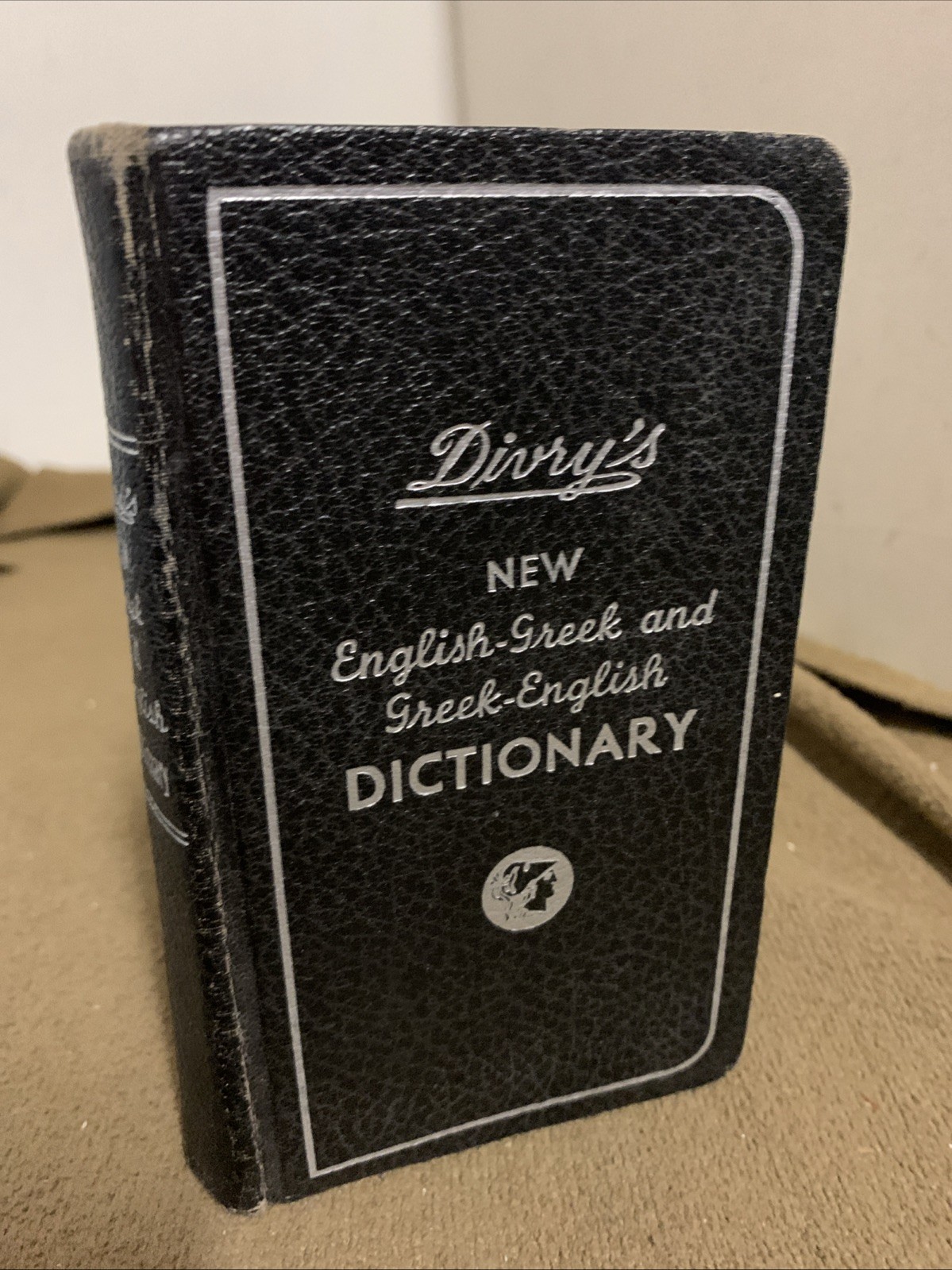 Divry’s New English To Greek & Greek To English Dictionary Vintage 1958 First Ed