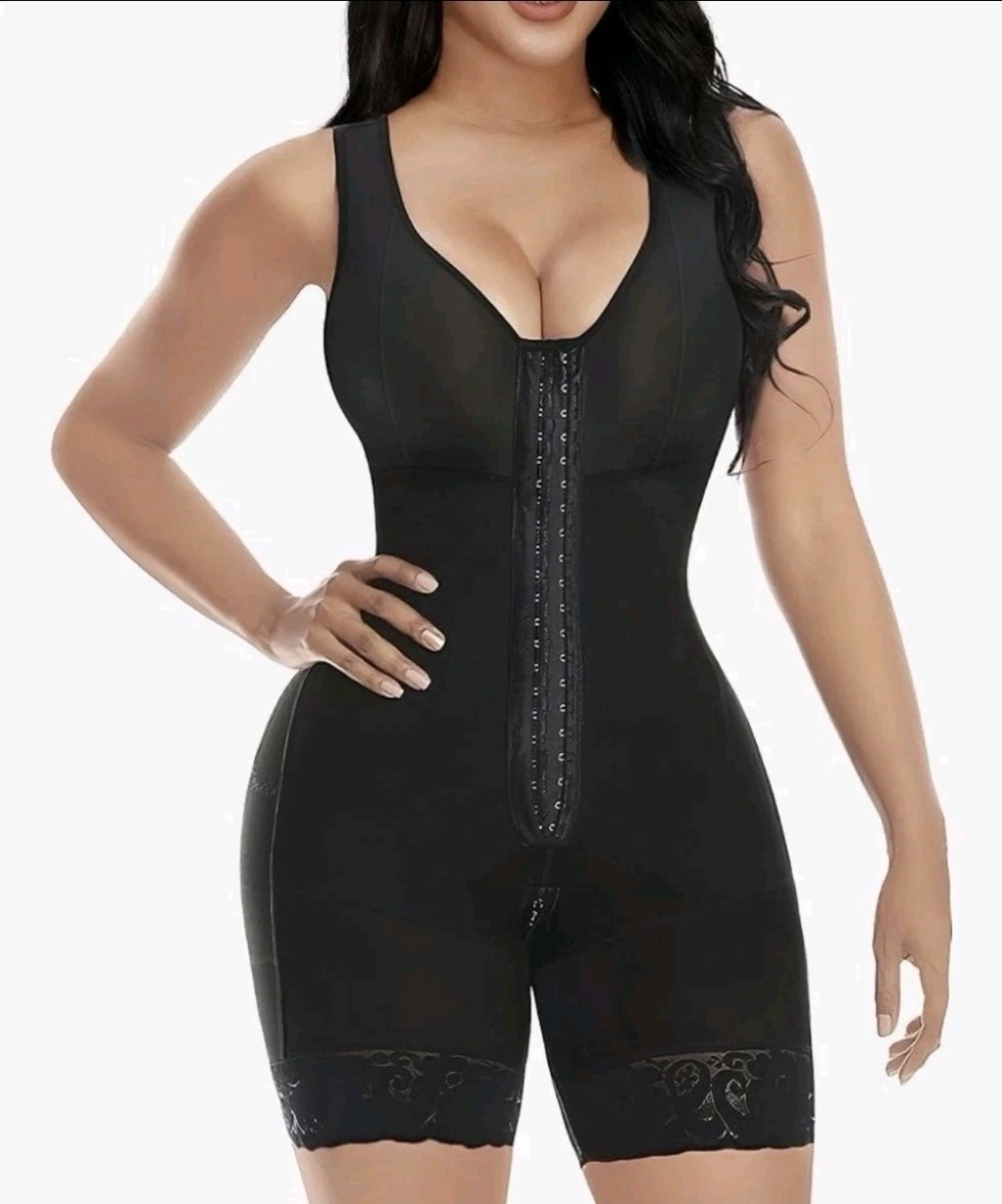 The YIANNA Fajas Colombianas shapewear, model YA7275 in black, size X LARGE