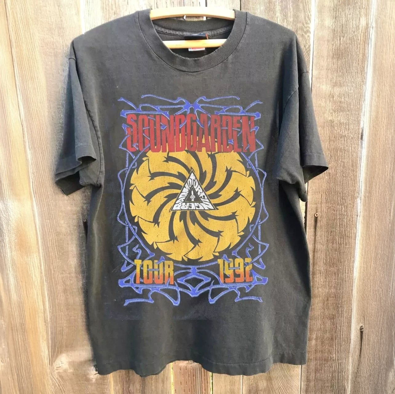 Soundgarden Tour Shirt Vintage Grunge Band Graphic Tee