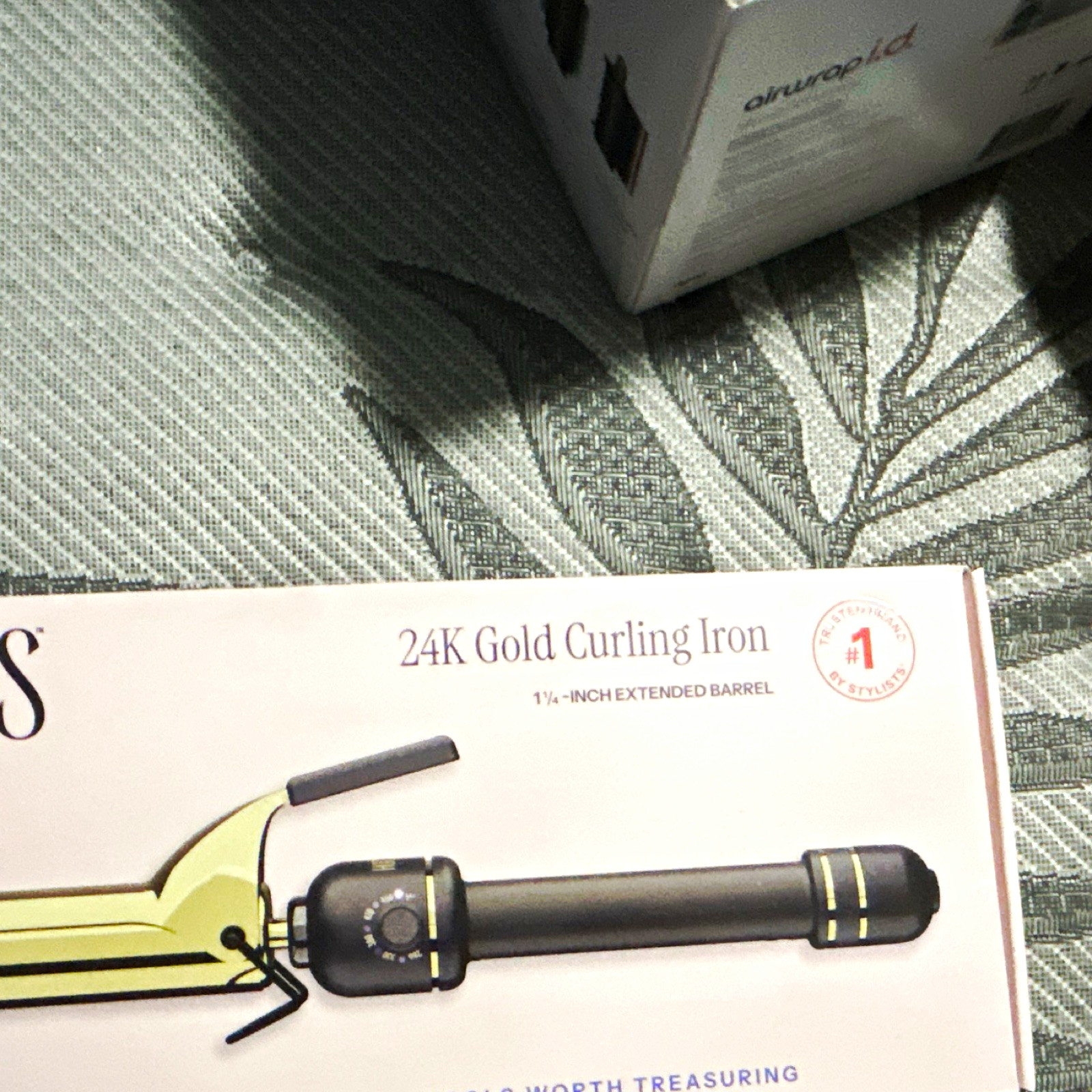 Hot Tools 24K Gold Curling Iron 1 1/4in Extended Barrel Gold Plate 450°F