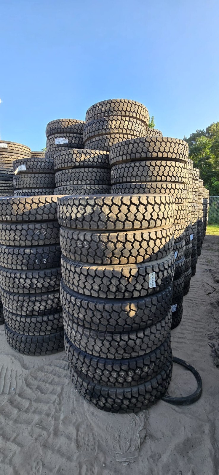 265/75R22.5  Goodyear Unisteel G622 RSD Tire 2022 Dates