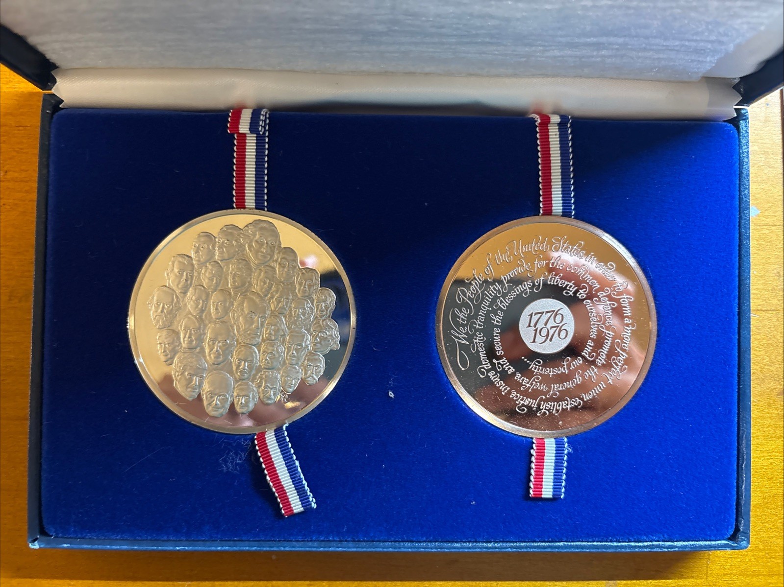 1976 Franklin Mint Bicentennial Sterling Silver and Bronze 2-Medal Set