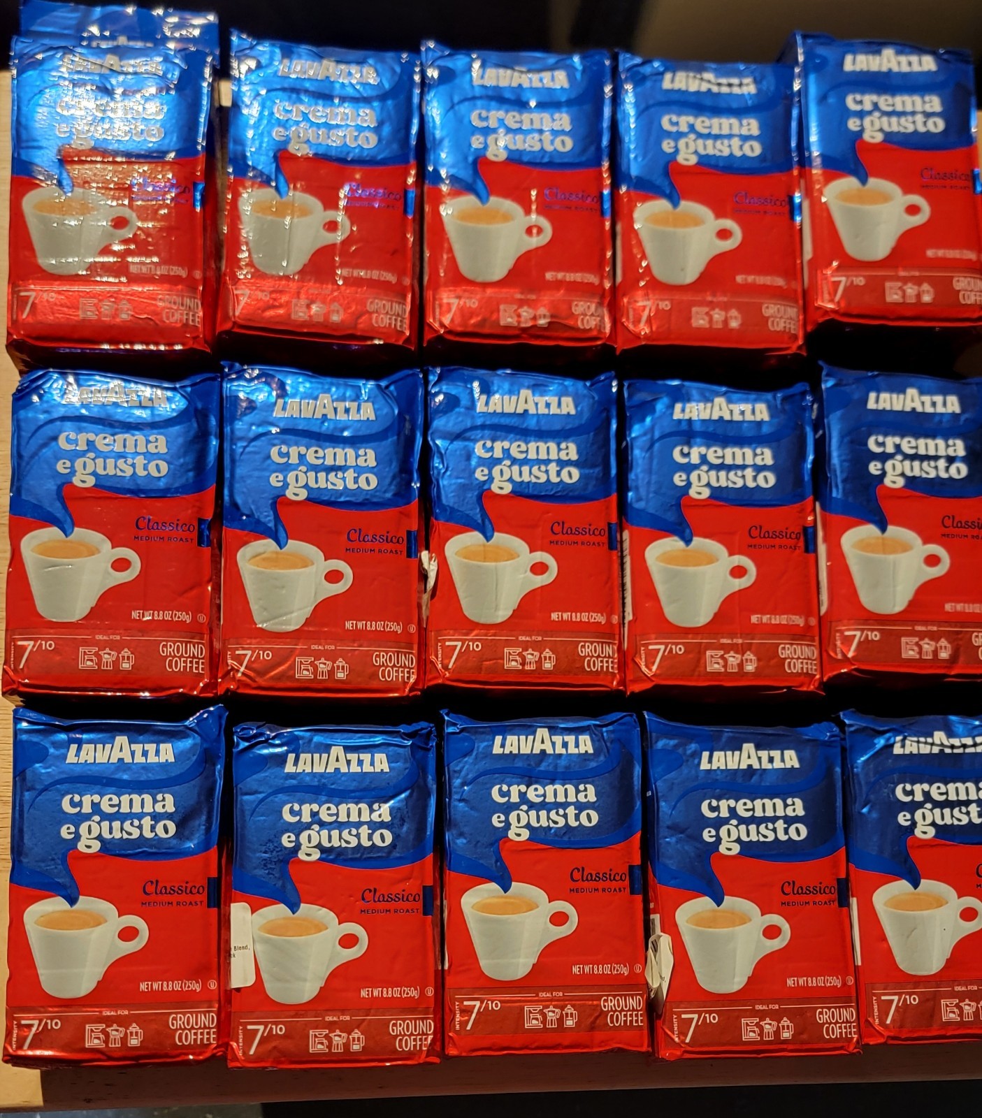 15pk- LavAzza Medium Roast Classico Crema e Gusto Ground Coffee 8.80 oz ea.
