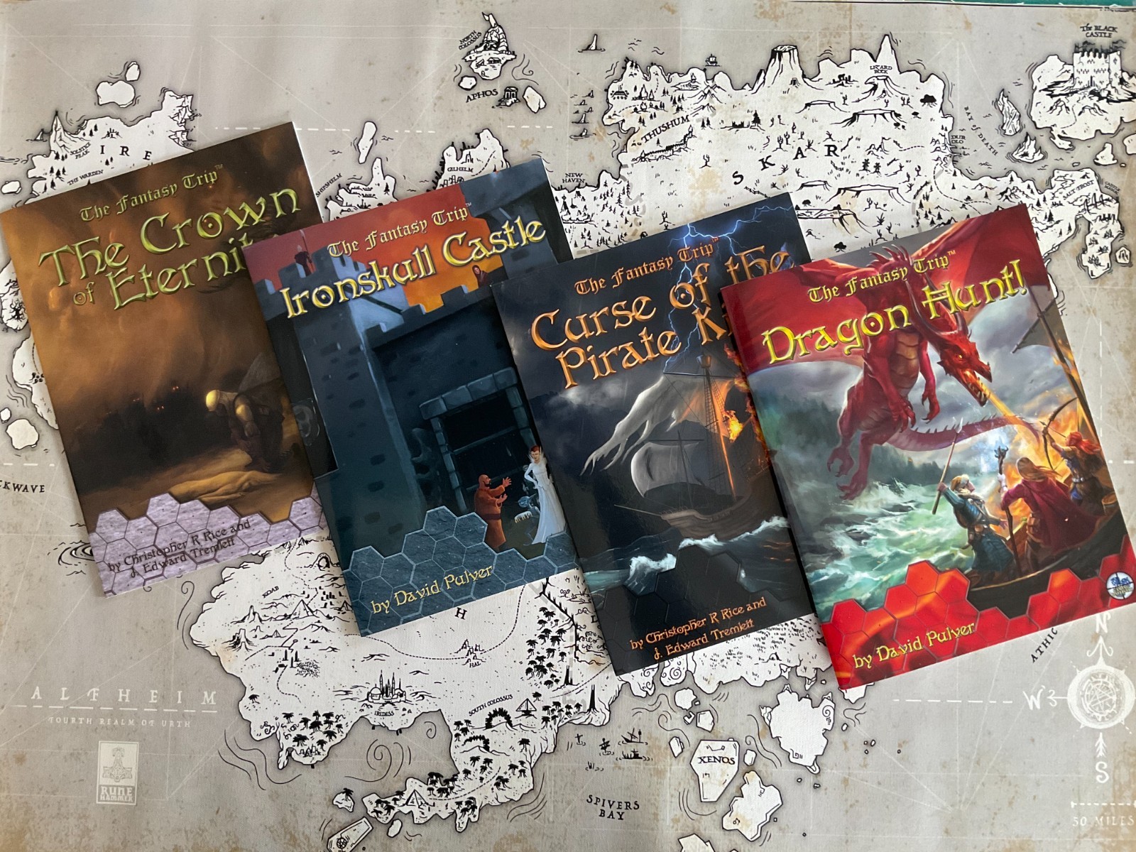 Gaming Ballistic THE FANTASY TRIP rpg lot DRAGON HUNT Ironskull Castle CROWN &