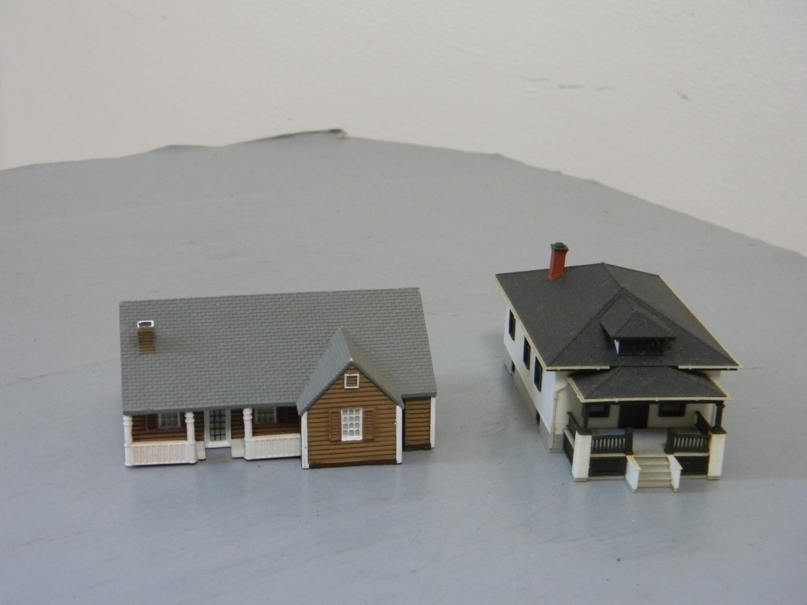 N SCALE BUILDING LOT ATLAS AND OTHER