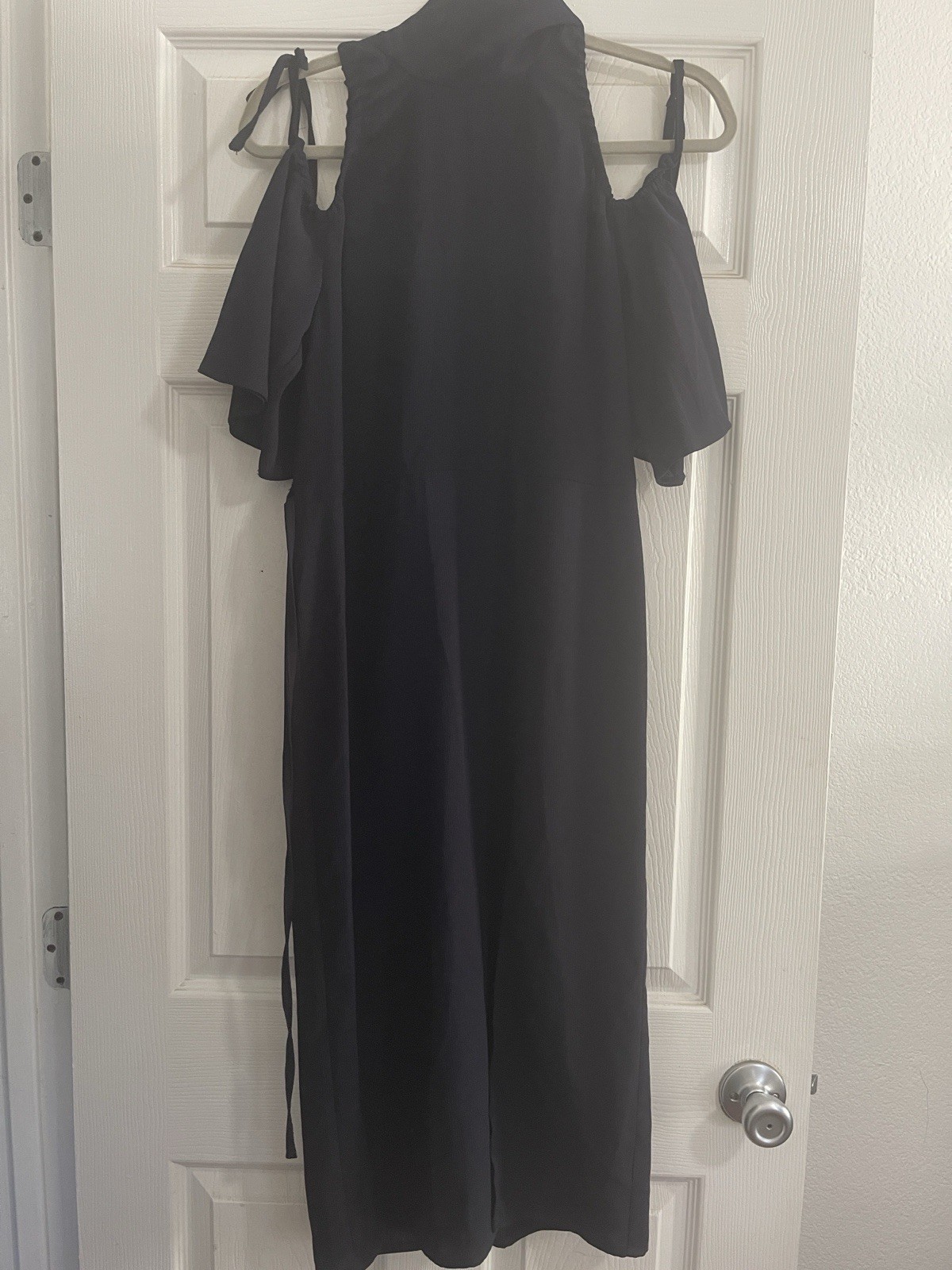 NWOT Topshop Midi Dress Size 2 Womans Cold Shoulder High Neck Navy Blue Belted NWOT Topshop Midi Dress Size 2 Womans Cold Shoulder High Neck Navy Blue Belted