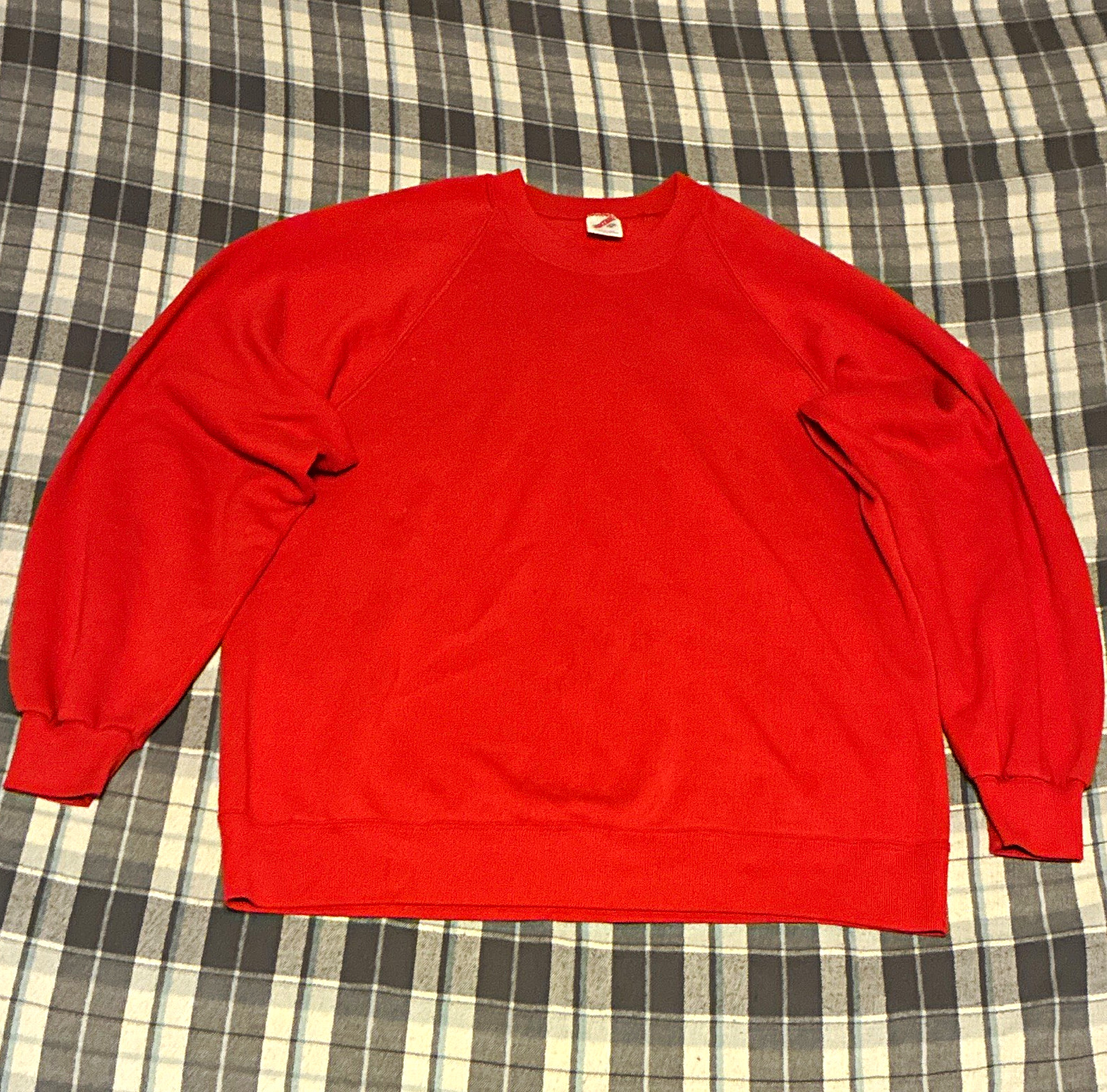 Vintage JERZEES Men\'s Red Crew Neck Fleece Pullover Sweatshirt Long Sleeve XL