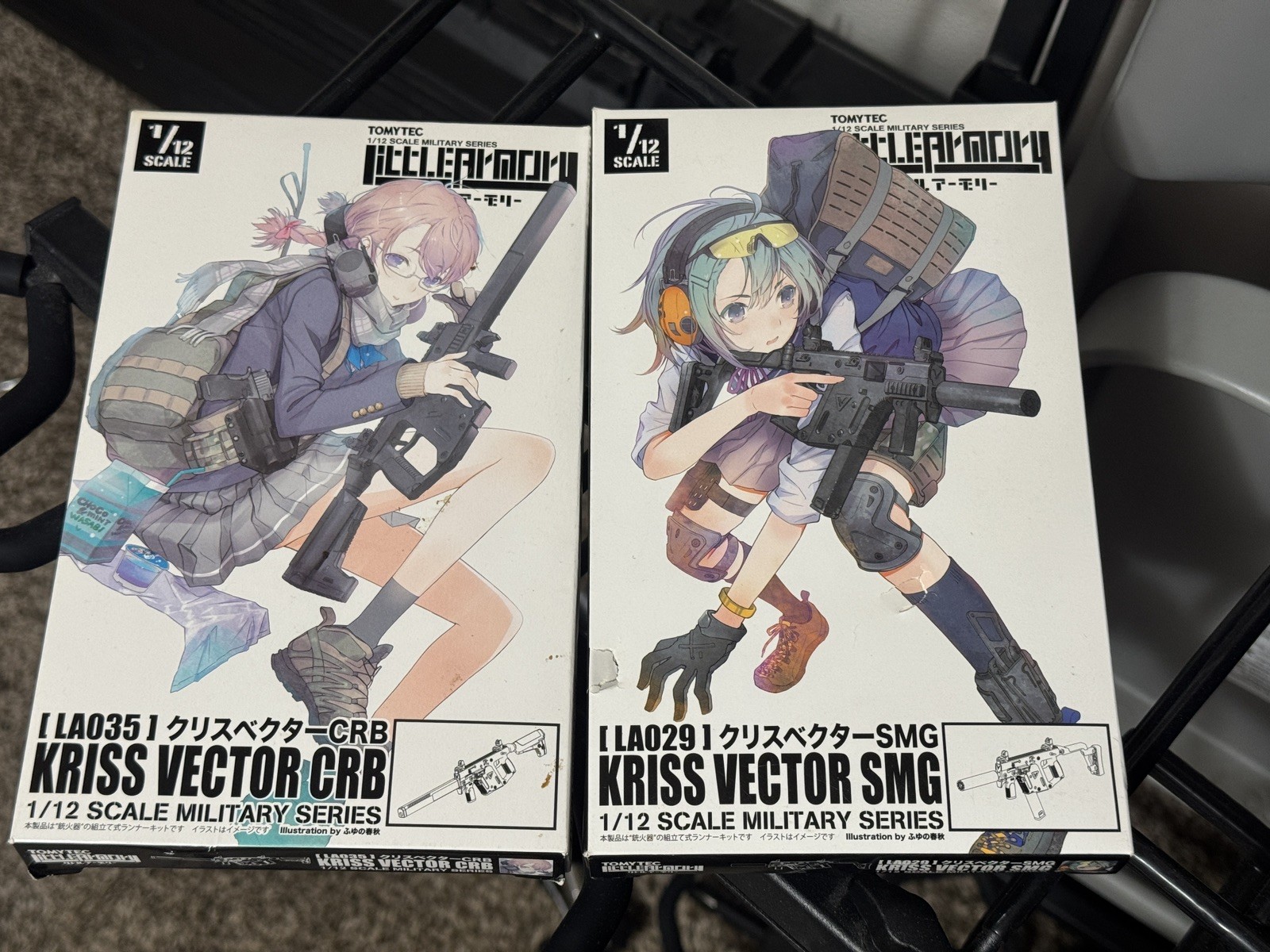 Rare Set of 2x TOMYTEC 1/12 Little Armory LA029 KRISS VECTOR SMG CRB - Plastic Rare Set of 2x TOMYTEC 1/12 Little Armory LA029 KRISS VECTOR SMG CRB - Plastic