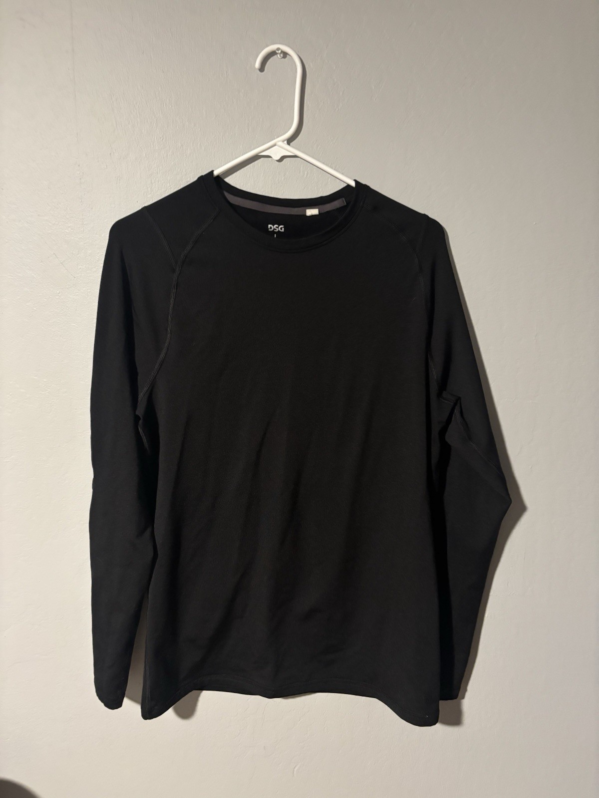 DSG Men\'s Black Long Sleeve Crew Neck Stretch Gym Training T-Shirt Size L