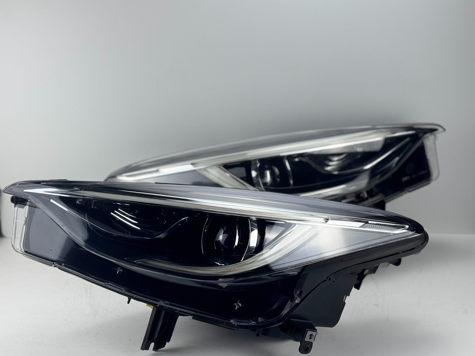 OEM 2017 2018 2019 Infiniti QX30 Full LED Headlight Left Right Pair Set Great