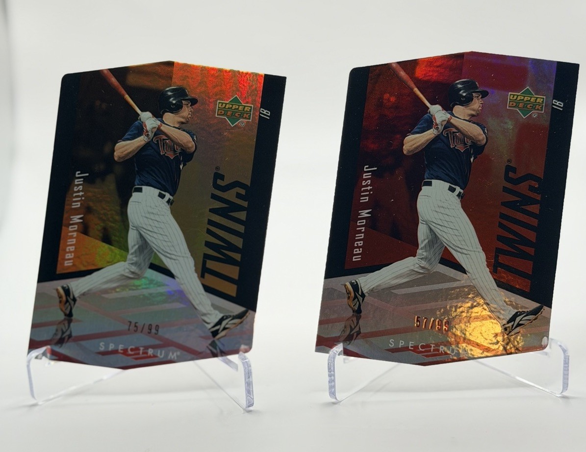 2007 UD Spectrum - Justin Morneau #25 Gold Die-Cut 75/99, Red Die-Cut 57/99 2007 UD Spectrum - Justin Morneau #25 Gold Die-Cut 75/99, Red Die-Cut 57/99