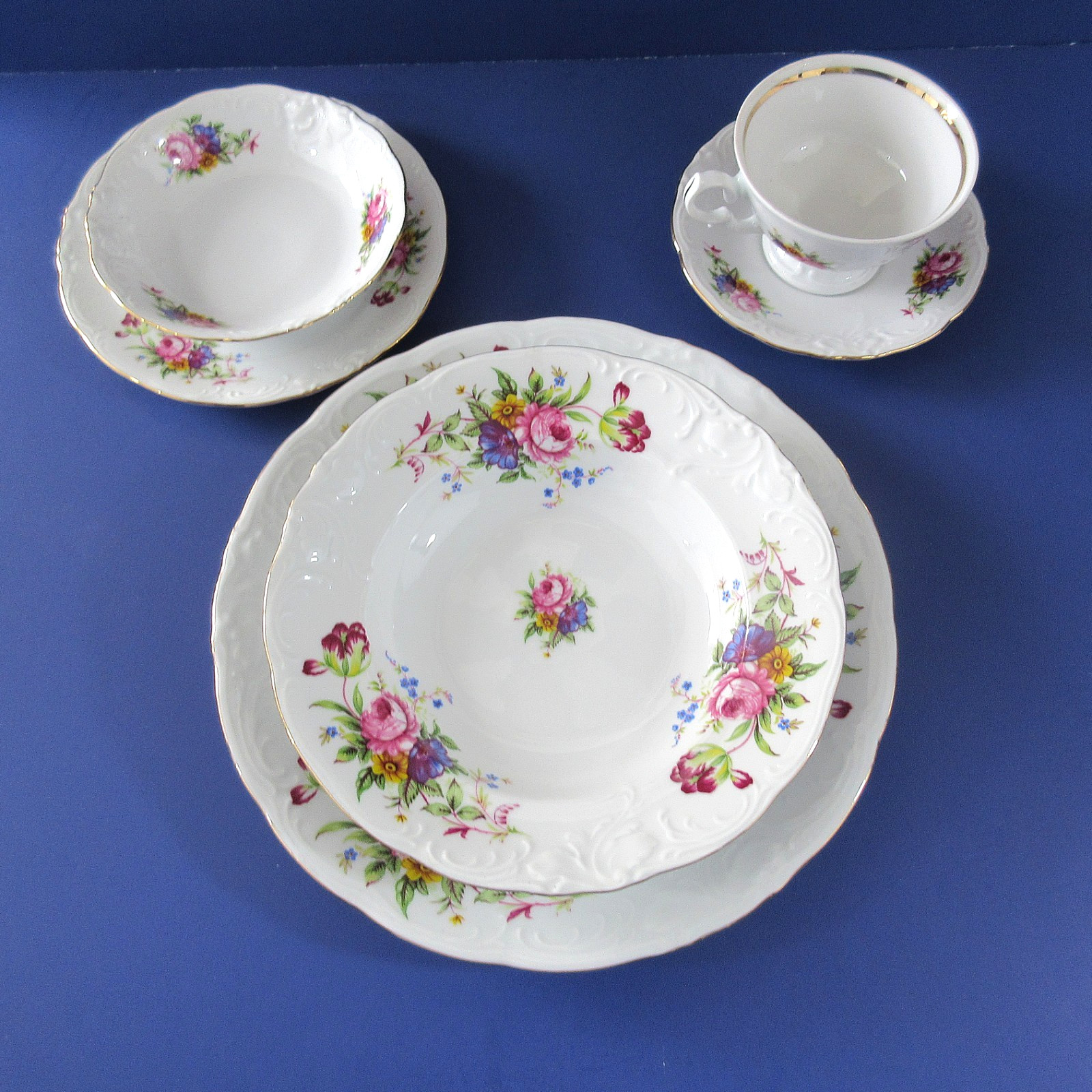 Vtg Royal Kent Poland Bavarian Rose RKT6 China 6 Piece Place Setting Gold Trim