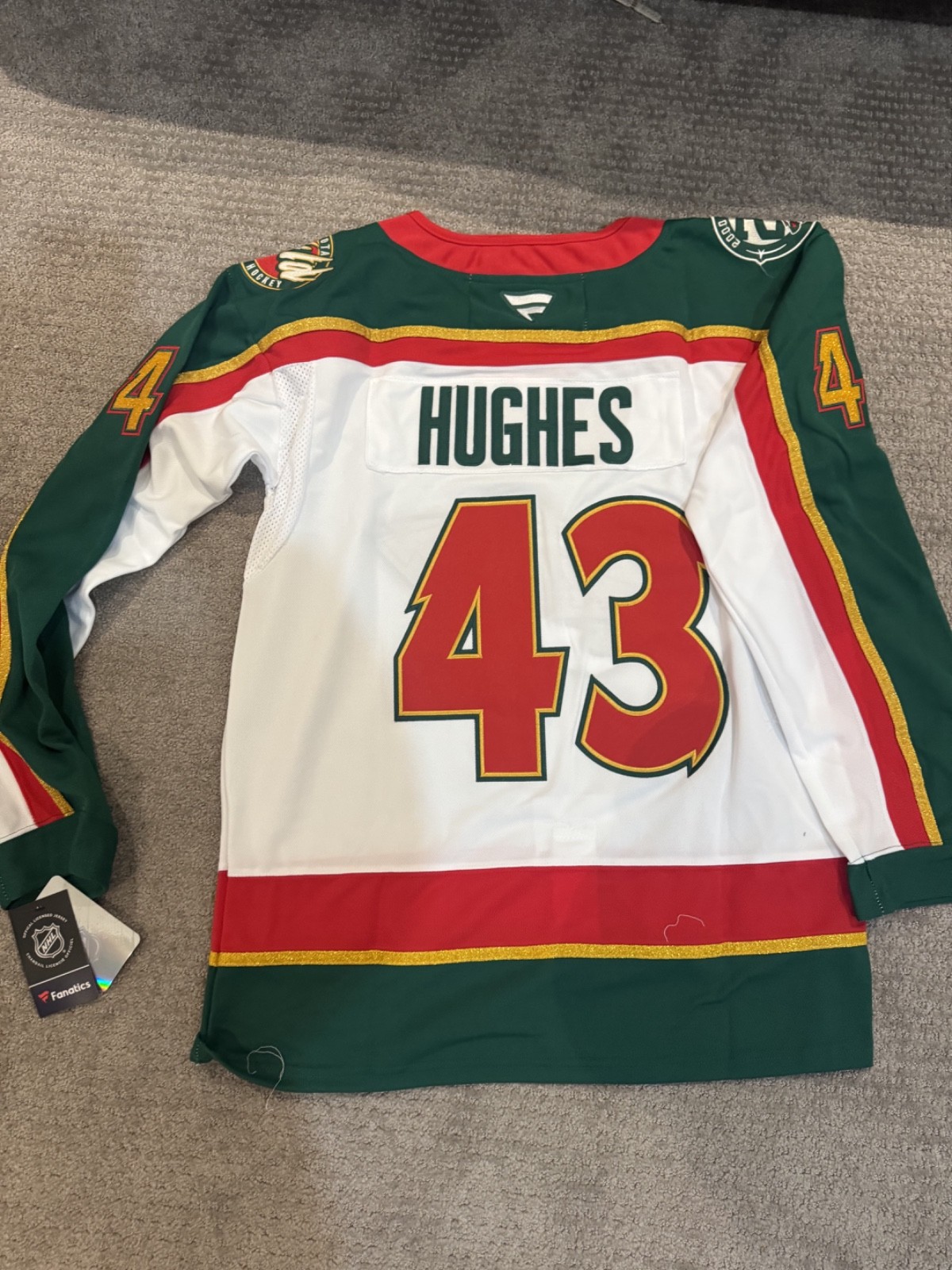 Quinn Hughes Minnesota Wild GOLD and White Jersey Mens Size Medium (50) Quinn Hughes Minnesota Wild GOLD and White Jersey Mens Size Medium (50)