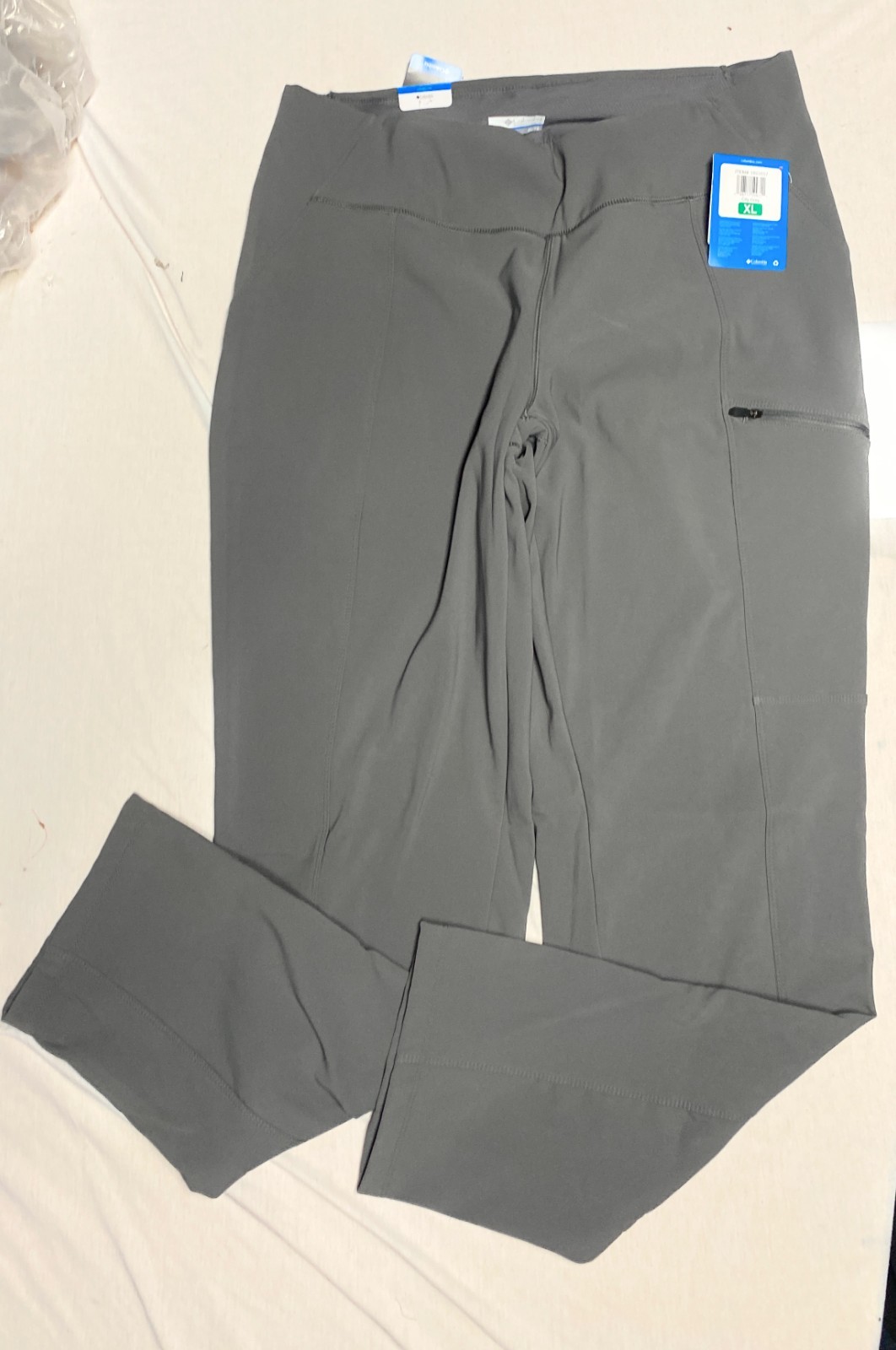 Columbia Women's Omni Shade Fleece Lined Pant Straight Leg New with Tags Columbia Women's Omni Shade Fleece Lined Pant Straight Leg New with Tags