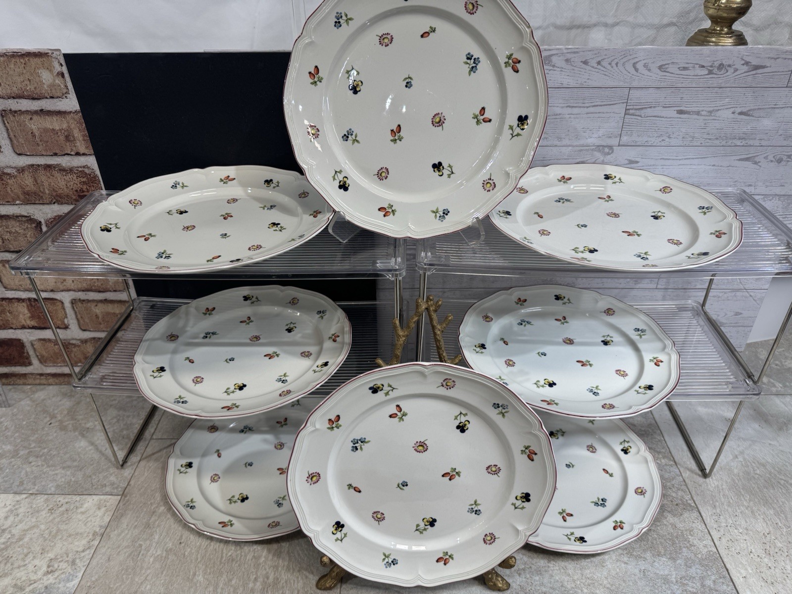 Villeroy & Boch Petite Fleur 10” Dinner Plates Set of 8 Luxembourg Porcelain Villeroy & Boch Petite Fleur 10” Dinner Plates Set of 8 Luxembourg Porcelain