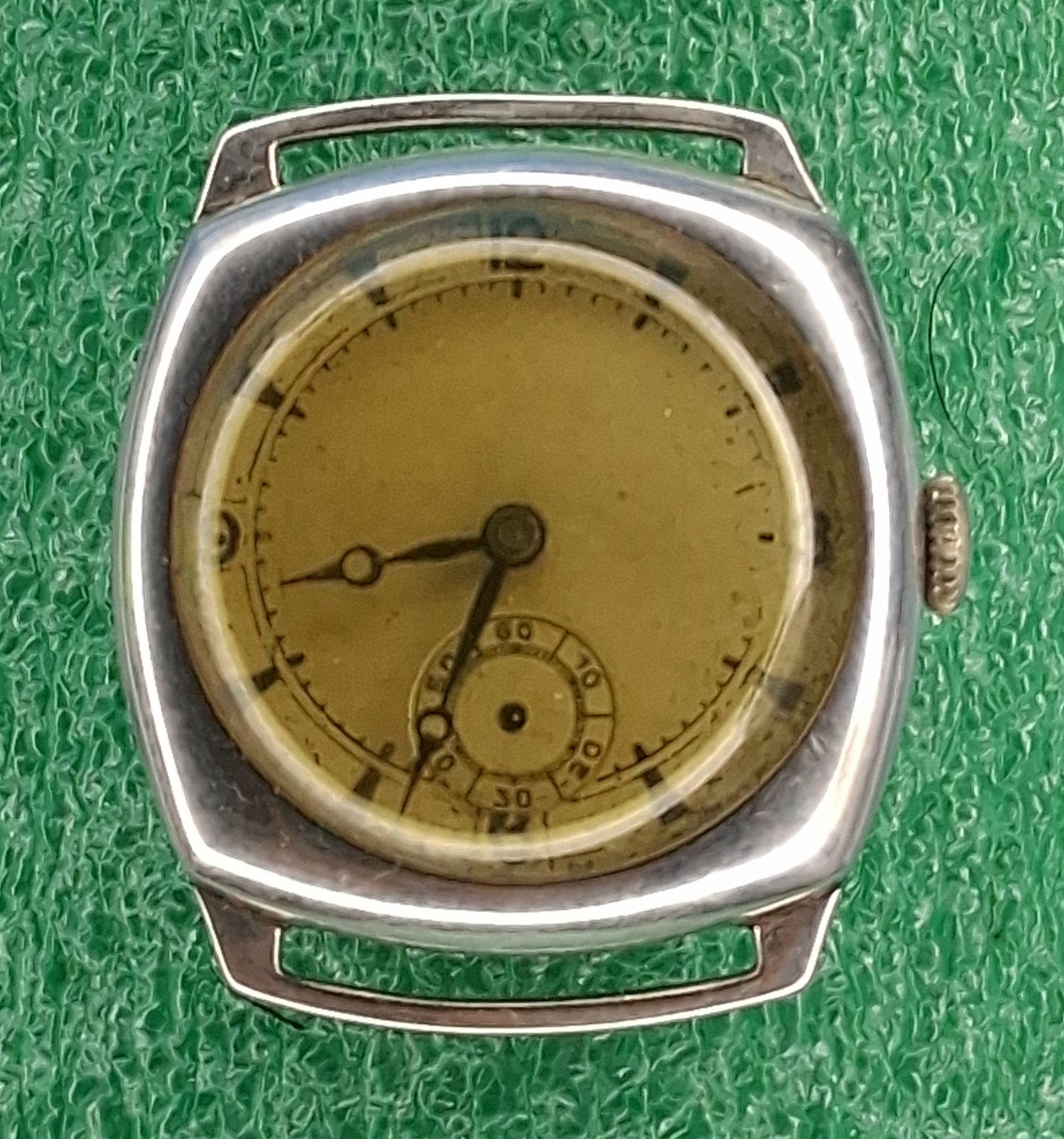 Lot W2474 Mens Waltham Military Manual Wind Up Movement Vintage Watch Parts 