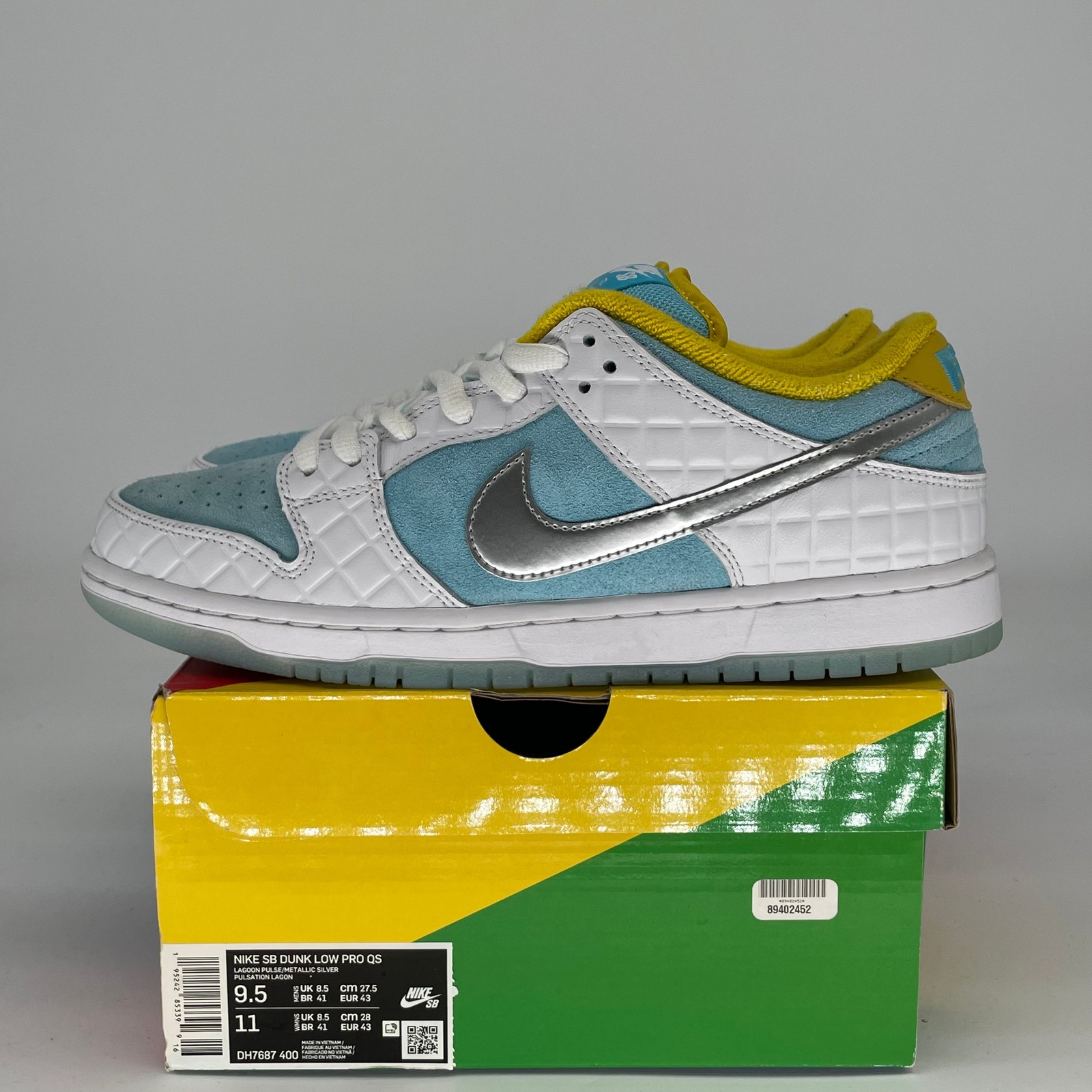 Size 9.5M/11W - Nike SB Dunk Low FTC Lagoon Pulse DH7687-400 Size 9.5M/11W - Nike SB Dunk Low FTC Lagoon Pulse DH7687-400