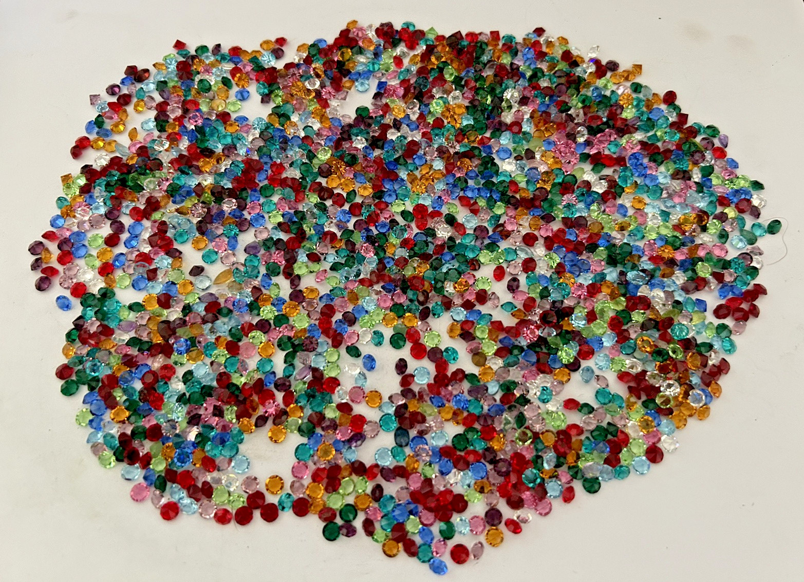200 Vintage Crystal 4mm. To 5mm. Rhinestones GREAT DEAL 200 Vintage Crystal 4mm. To 5mm. Rhinestones GREAT DEAL
