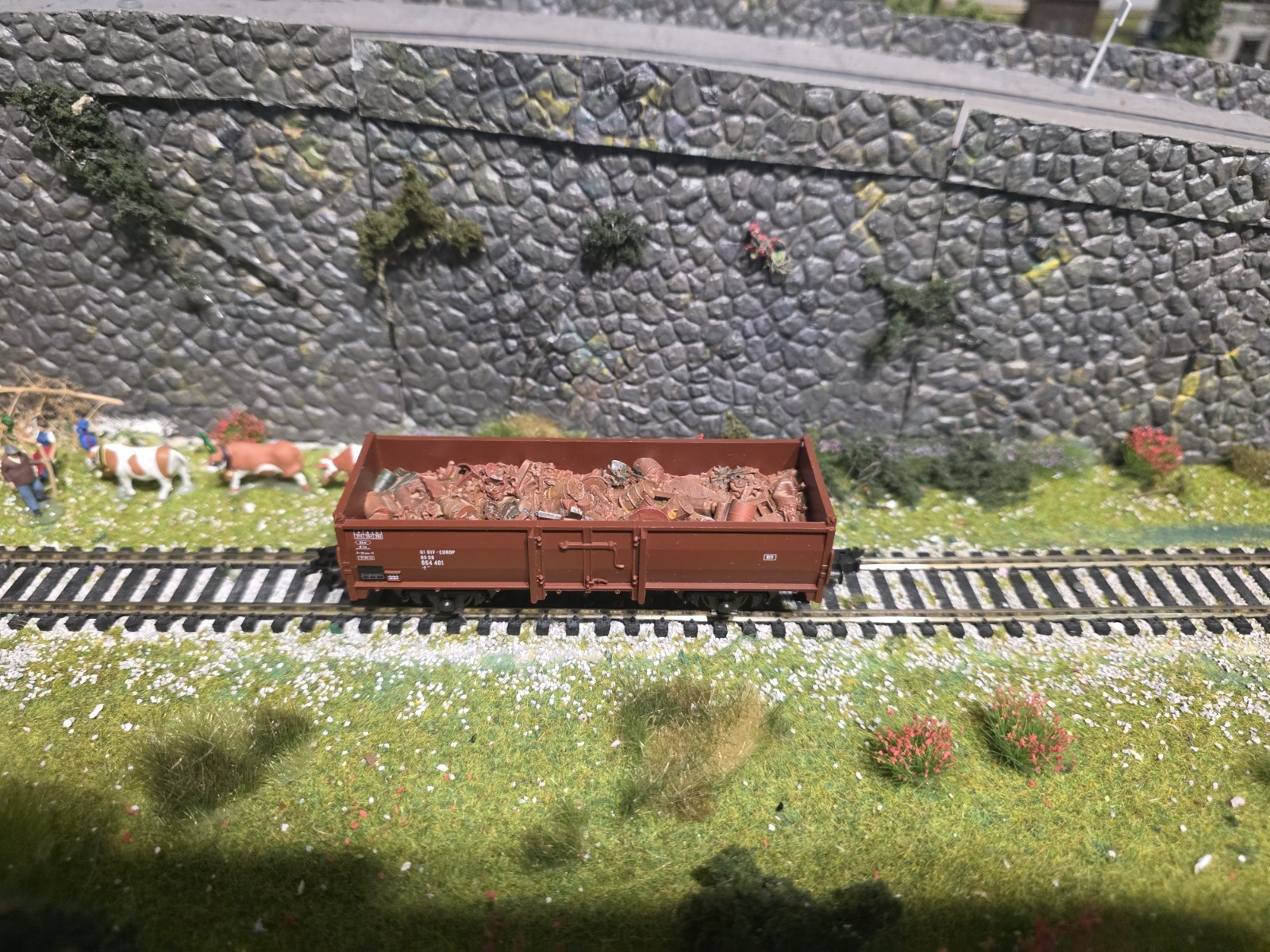 Roco DB Hopper With Scrap 46010 HO Scale DC