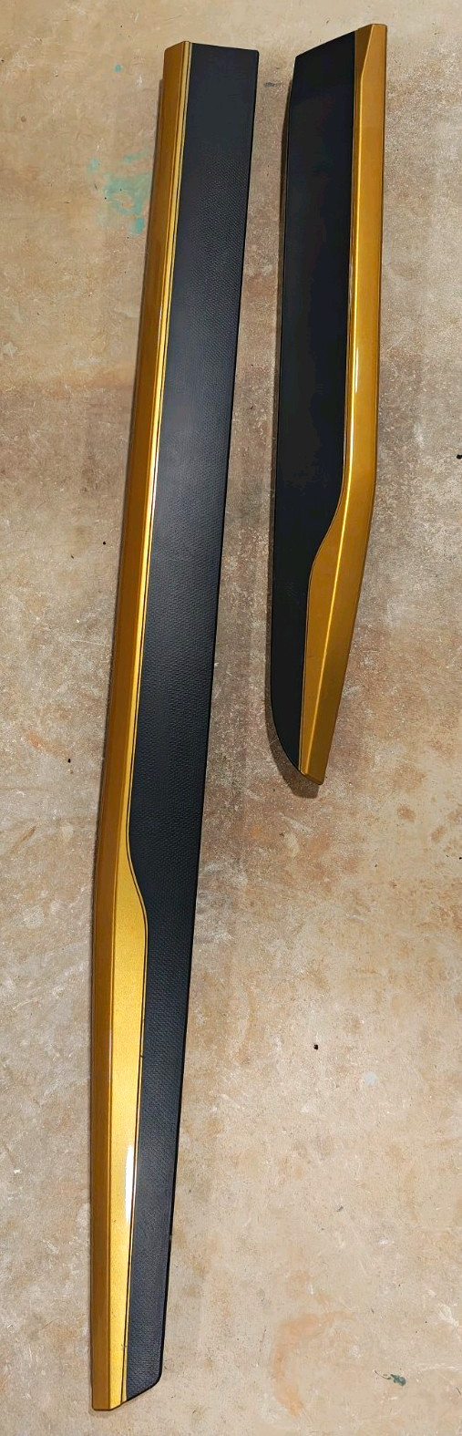 OEM 24-26 Subaru Crosstrek LH Left Lower Front And Rear Door Moldings Gold Trim OEM 24-26 Subaru Crosstrek LH Left Lower Front And Rear Door Moldings Gold Trim